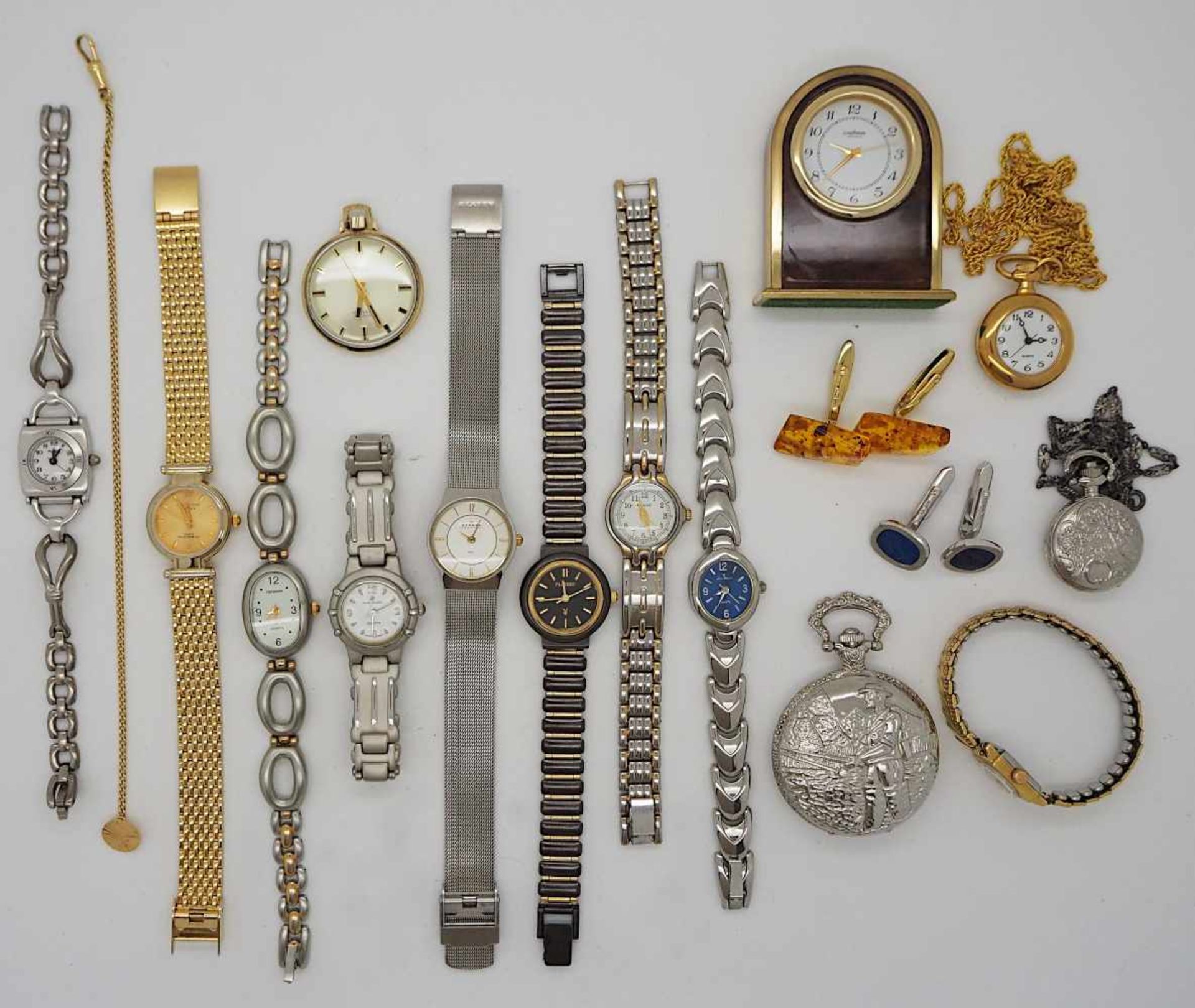 1 Konvolut Armbanduhren, Metall vergoldet versch.sowie Manschettenknöpfe, Silber, u.a