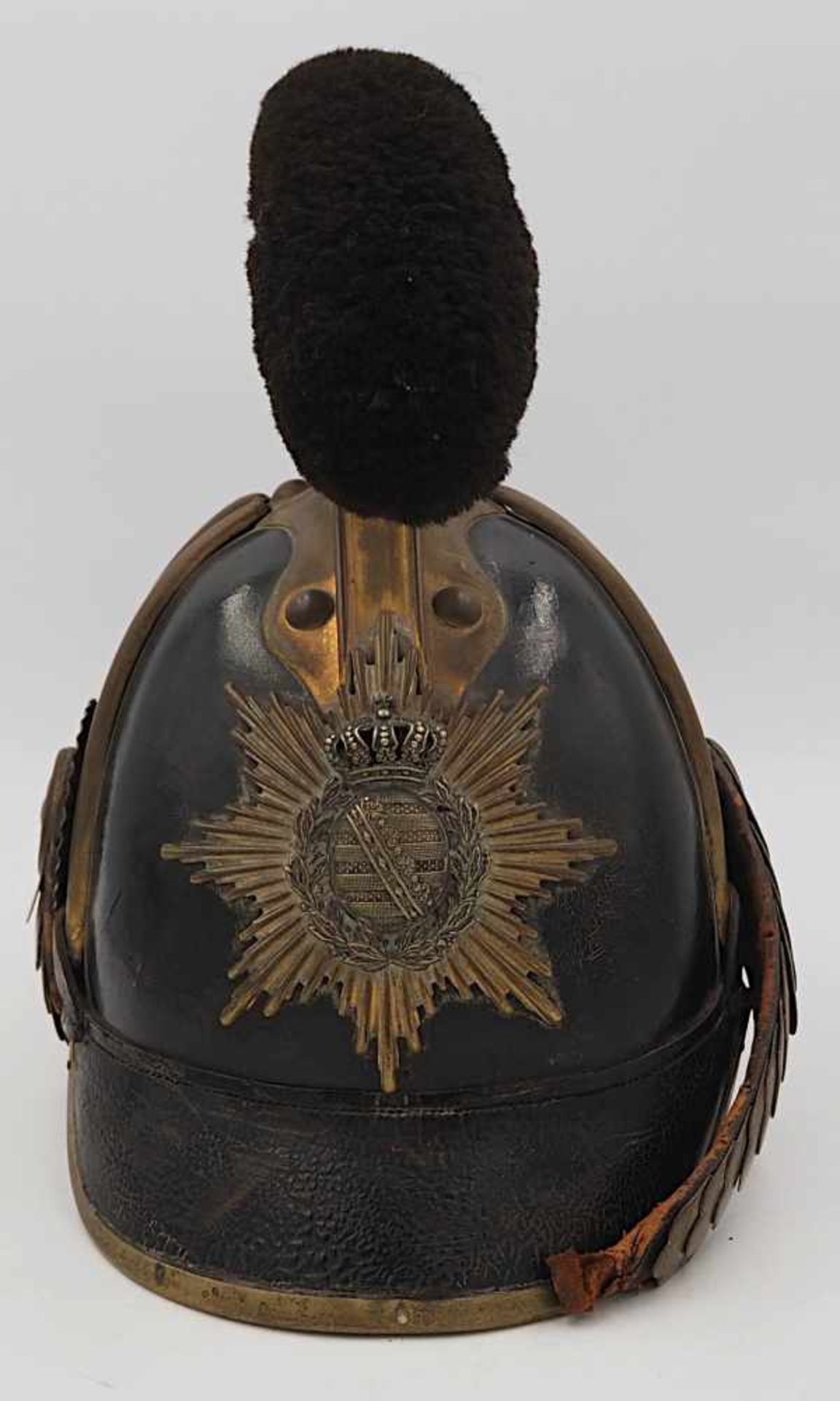 1 Raupen-Helm Modell 1867 für Sächsisches Reiter-Regiment, wohl Ende 19. Jh.schwerer