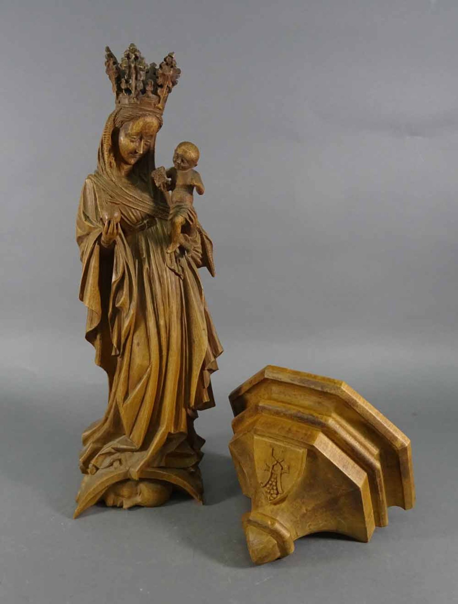Holzskulptur, 'Maria mit Kind