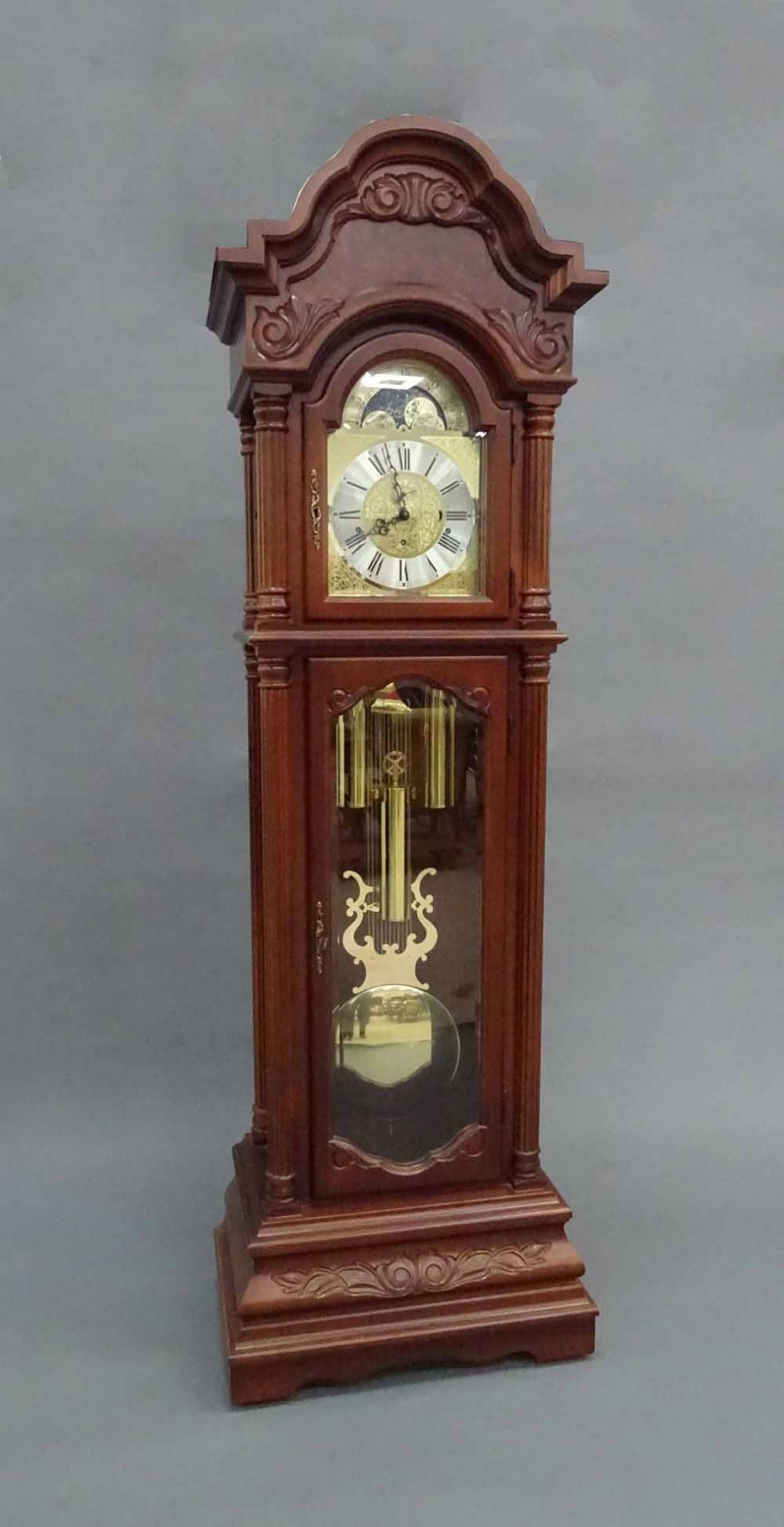 Standuhr, Barockstil, Nussbaumholz