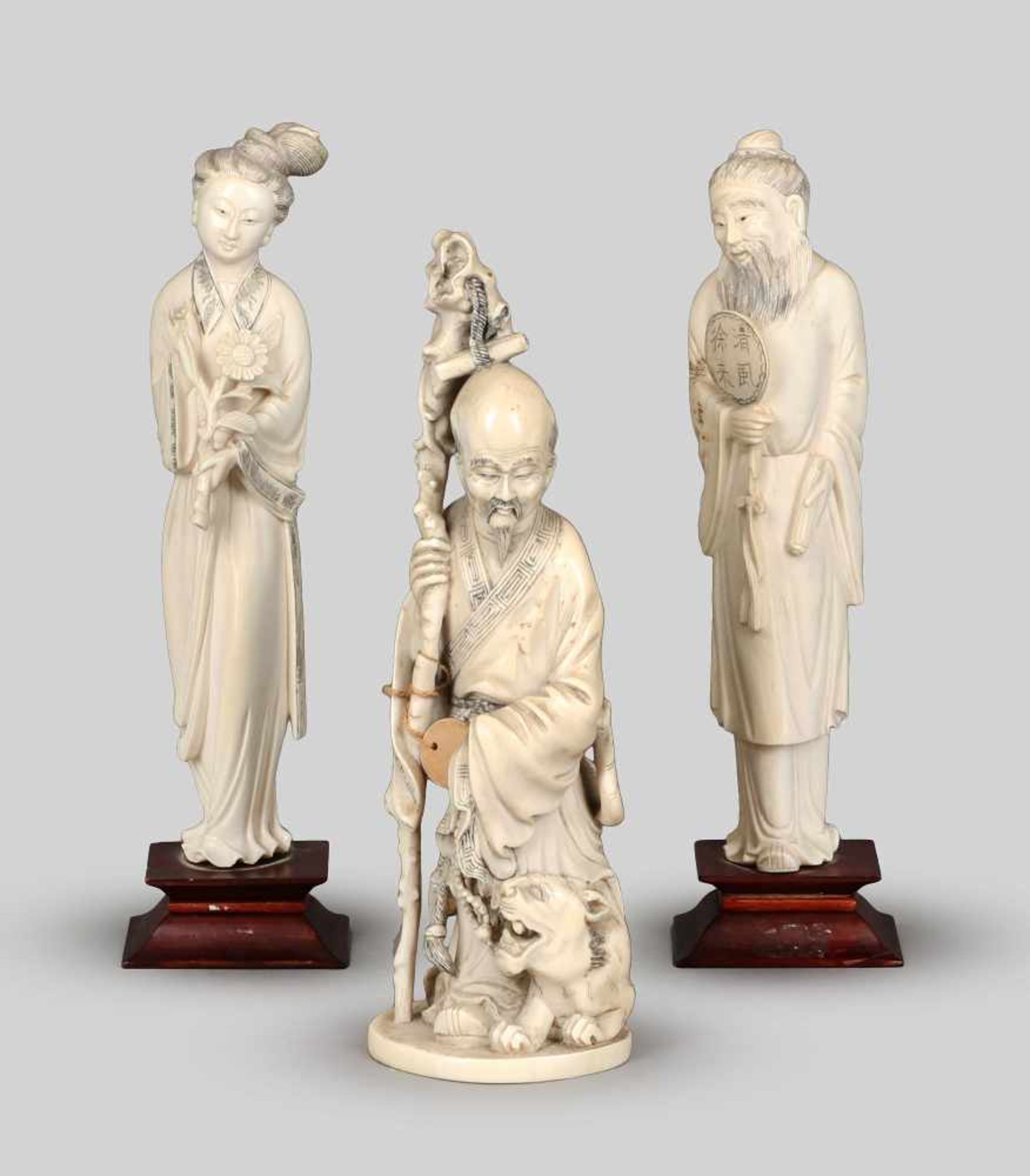 Drei Figuren, China, um 1890-1900