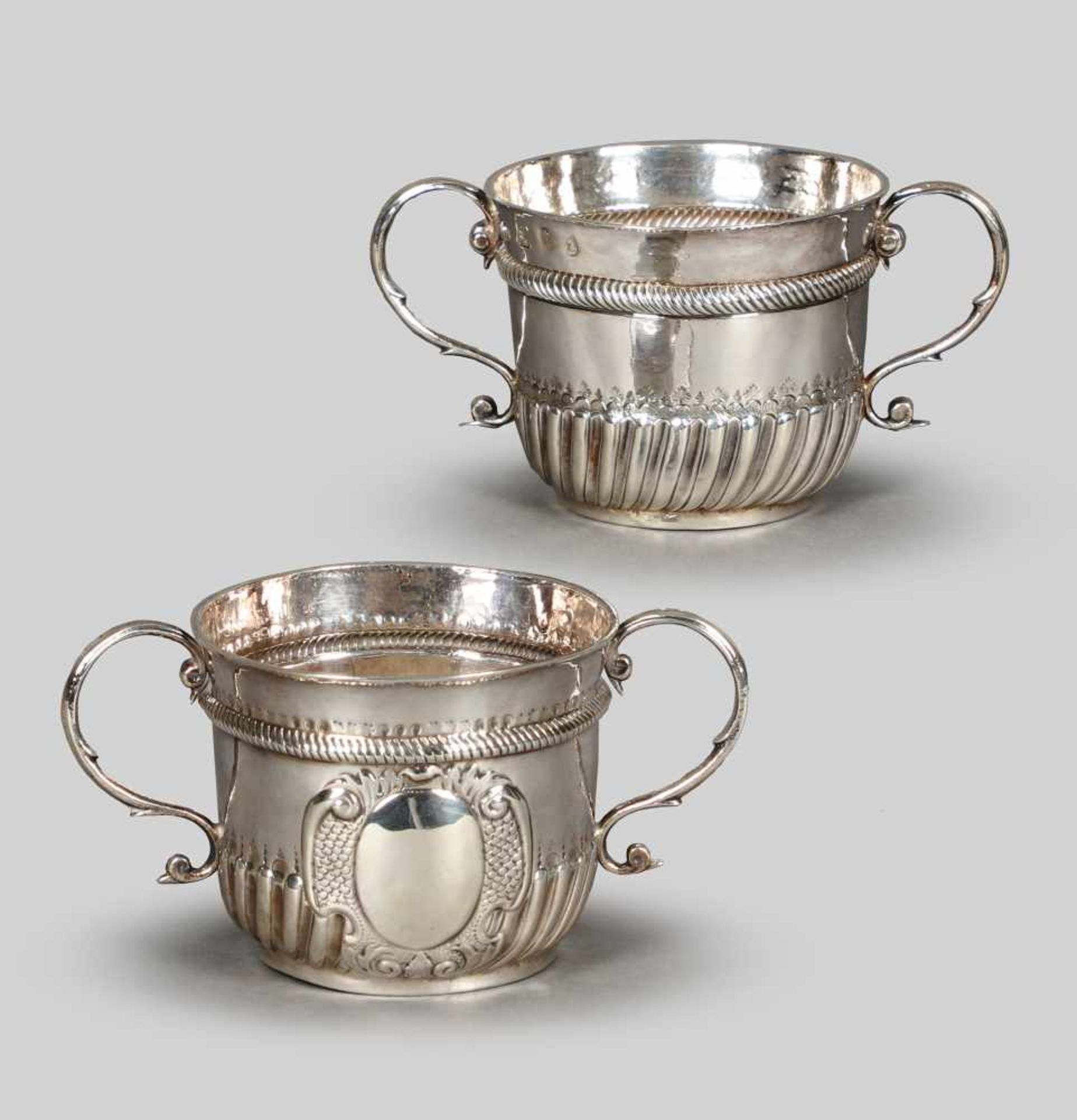 Zwei Porringer, Britanniasilber