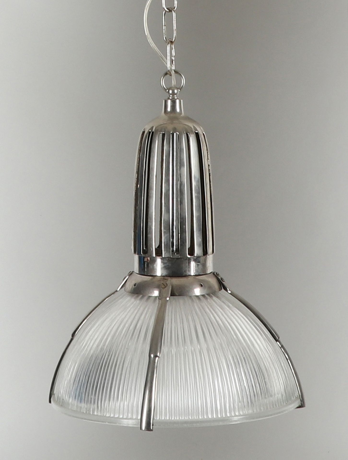 Deckenlampe, Art Deco-StilGlas und Metall, H = 130 cm, Gebrauchsspuren (Fi)