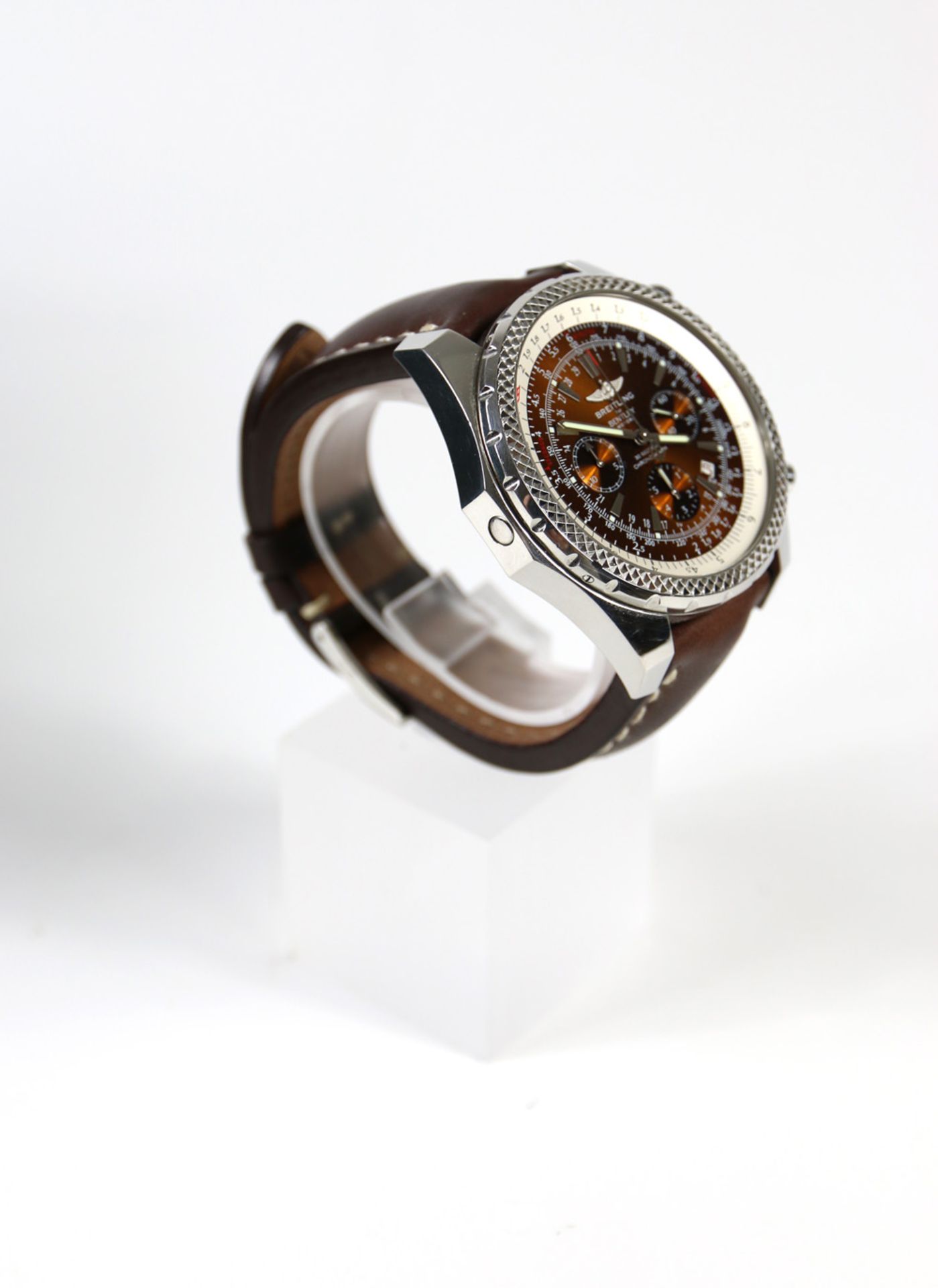 HAU Breitling for Bentley Motos - Image 5 of 8