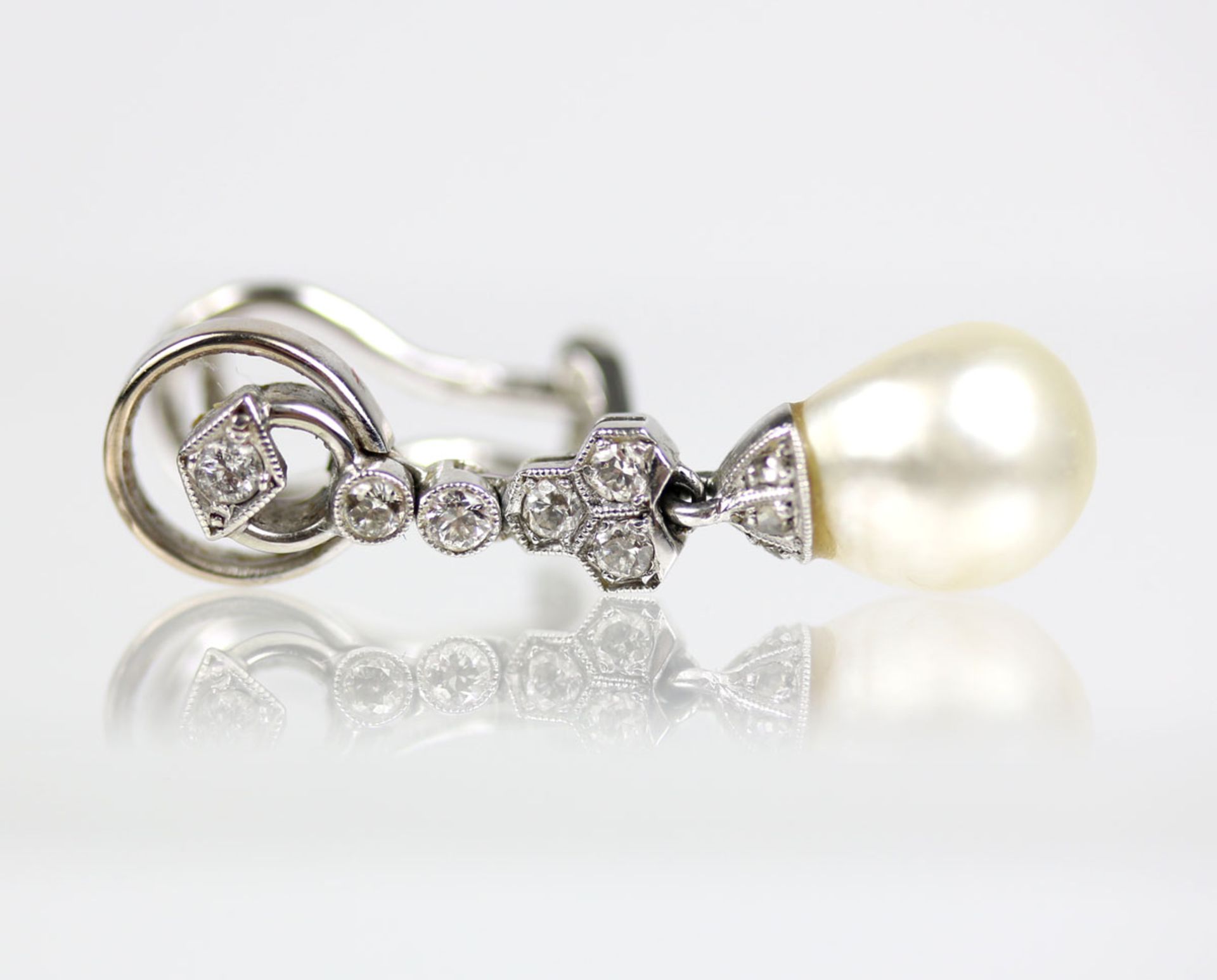 Ohrhänger mit Diamanten und Perlen - Bild 3 aus 3