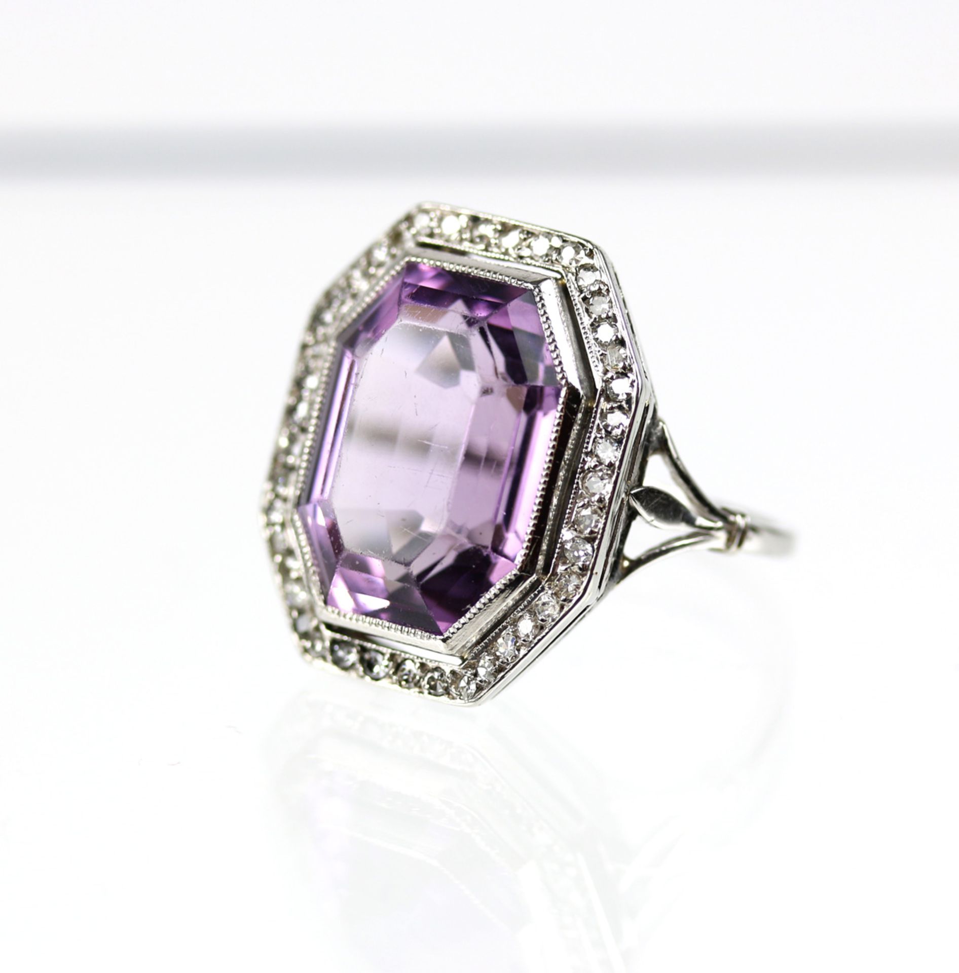 Platin Ring mit Amethyst - Image 2 of 5