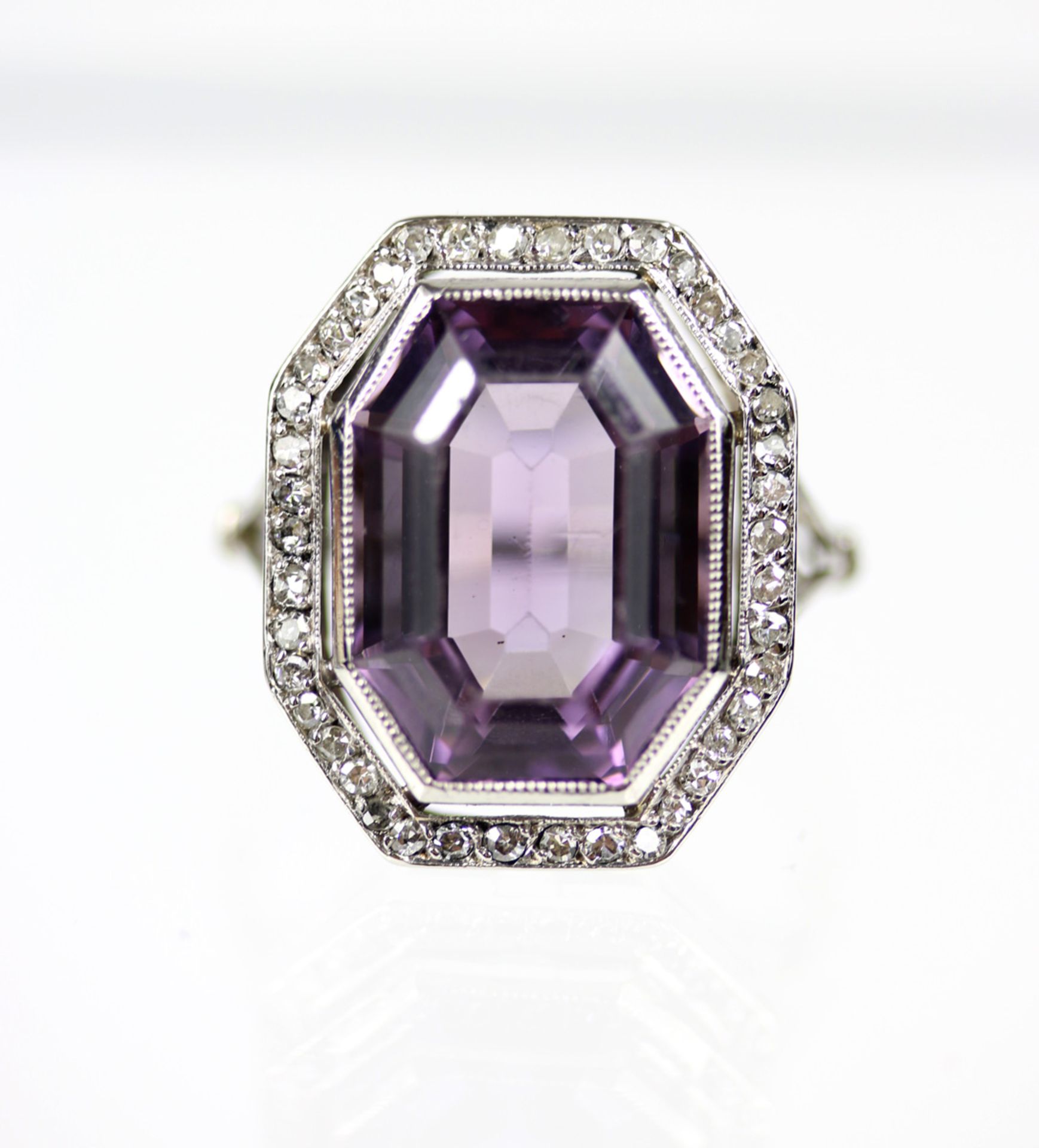 Platin Ring mit Amethyst