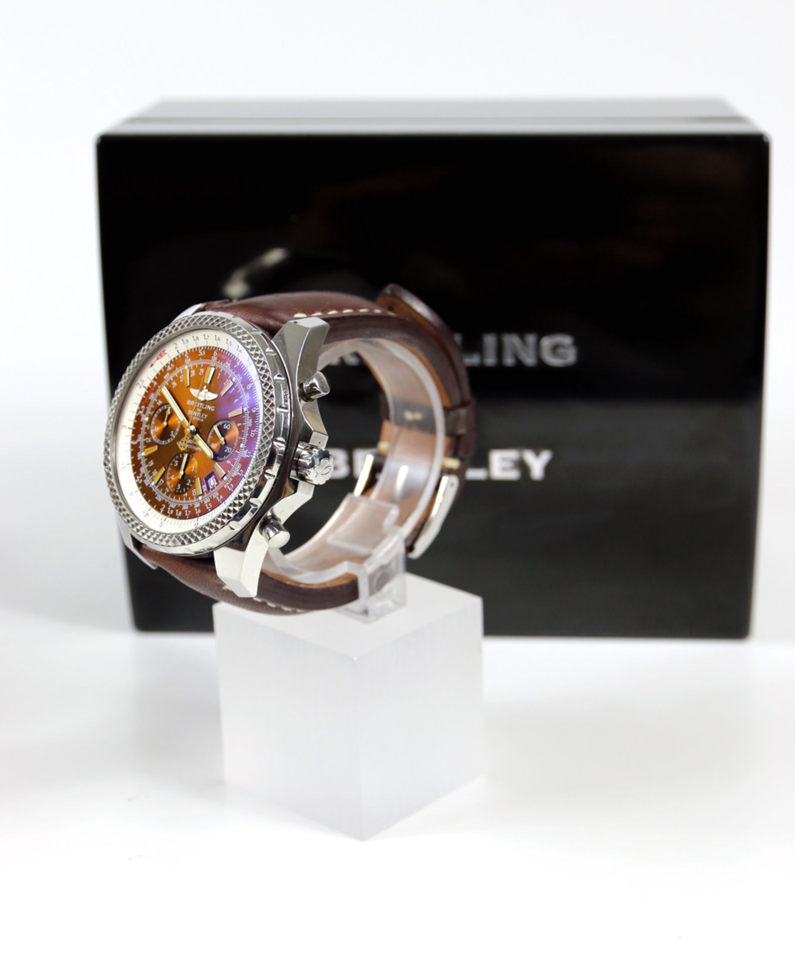 HAU Breitling for Bentley Motos - Image 2 of 8