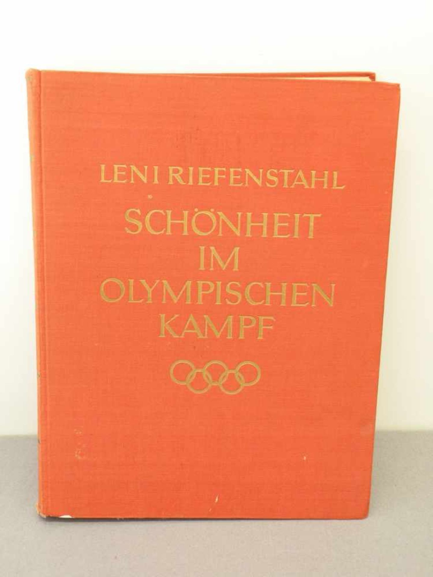 Buch "Schönheit im olympischen Kampf", illustriert, Berlin 1937, Einband leicht berieben