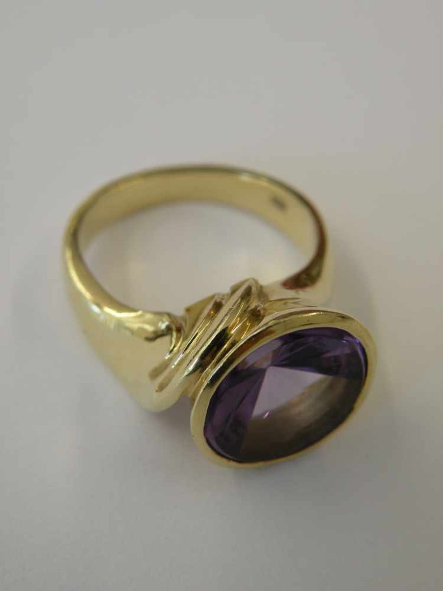 Damenring 585 Gold, besetzt mit 1 Amethyst, ca. 11 g - Bild 3 aus 3