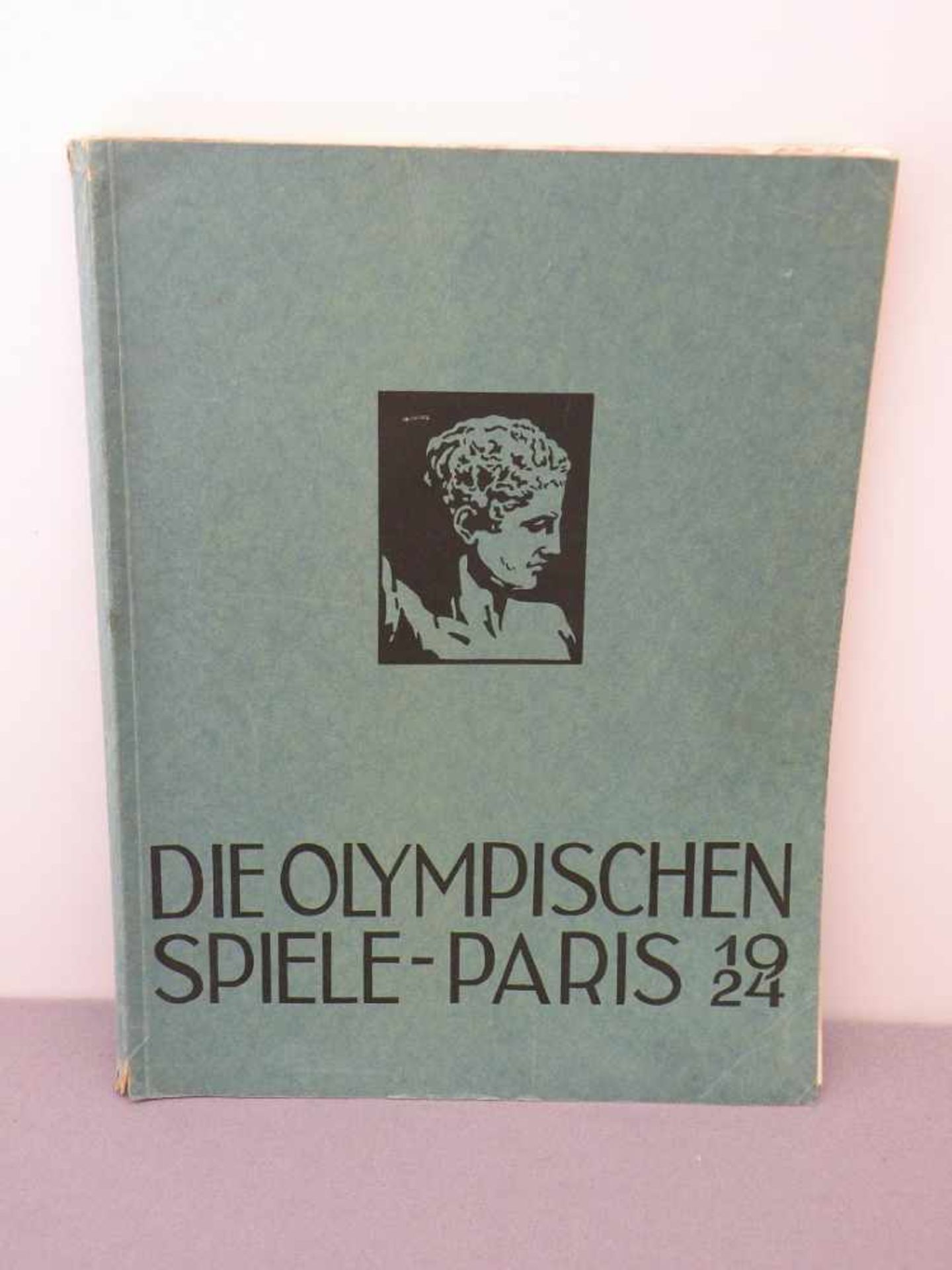 Buch "Die olympischen Spiele Paris 1924" illustriert, Verlag Wagner, 1925, berieben