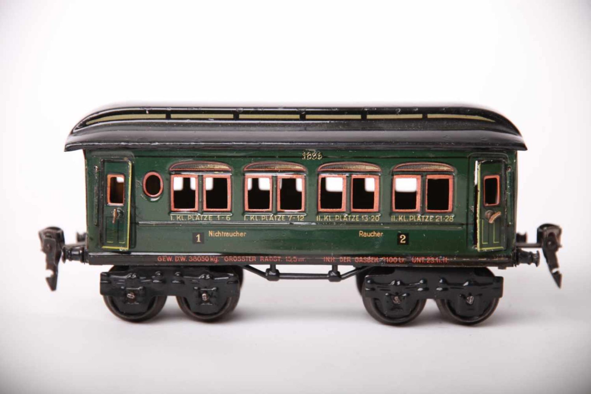 Märklin S 0, 1886 Personenwagem grün, mit kleinen farbl. Ausbesserungen L20cm, Z2-