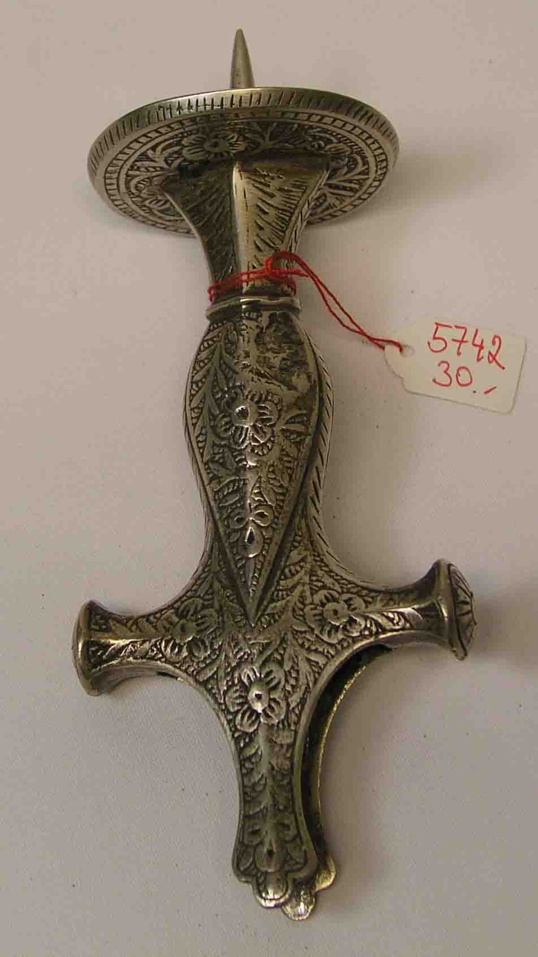 Kunstvoller, indischer Säbelgriff, Länge: 17cm.