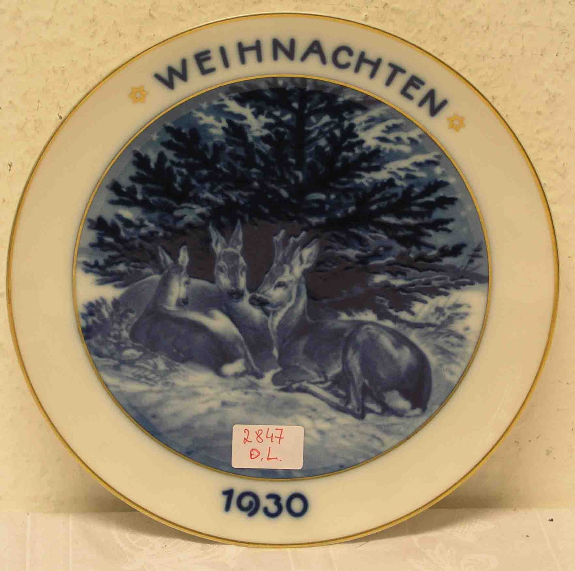 Weihnachten 1930: Porzellanteller. Rosenthal, Entwurf Theodor Kärner, Durchmesser: 21,5cm.