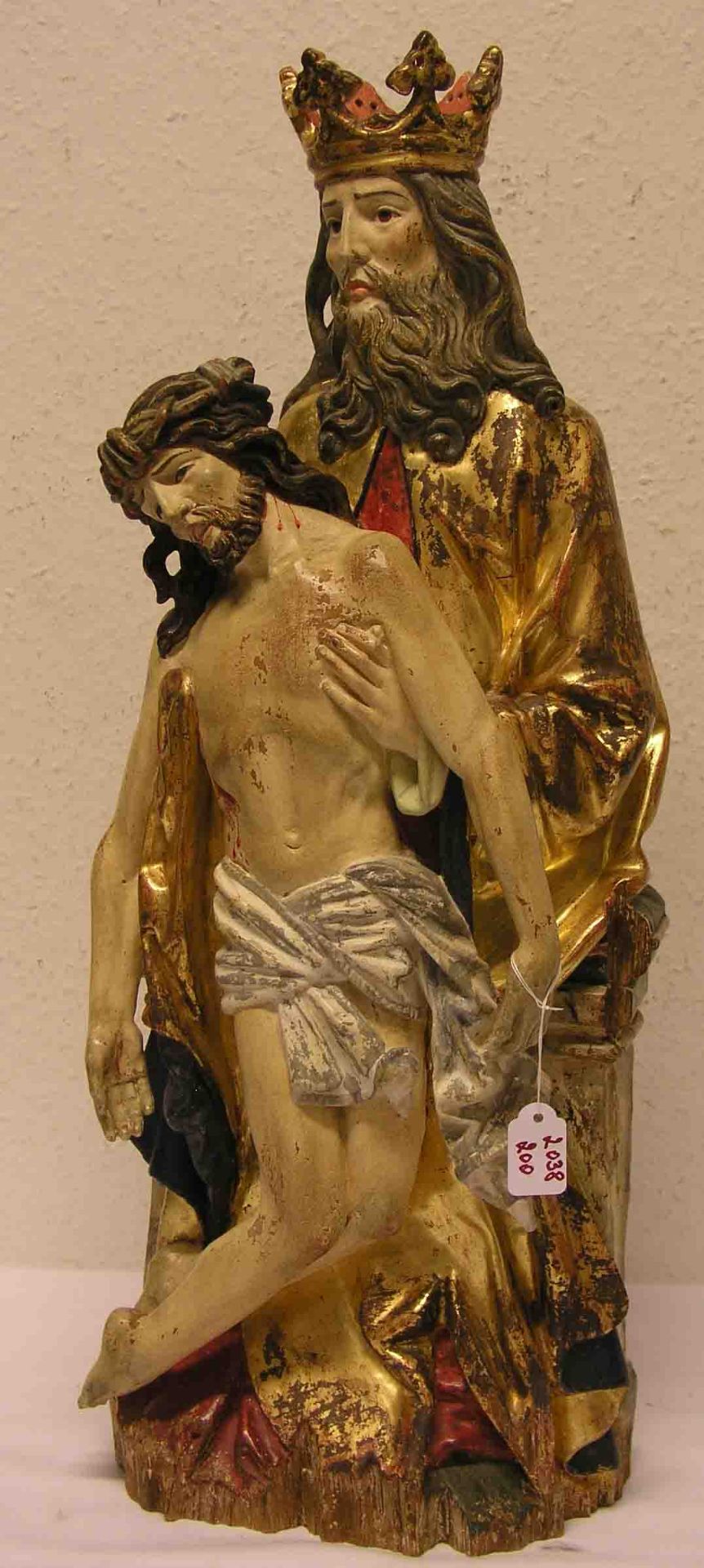 "Pieta". Sogenannter "Gnadenstuhl" . Gott Vater mit dem Leichnam Christi. Holz geschnitzt,