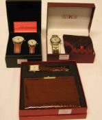 Armbanduhr mit Krawatte - Roger Kent, zwei Partner Uhren und Damenuhr mit Geldbörse,