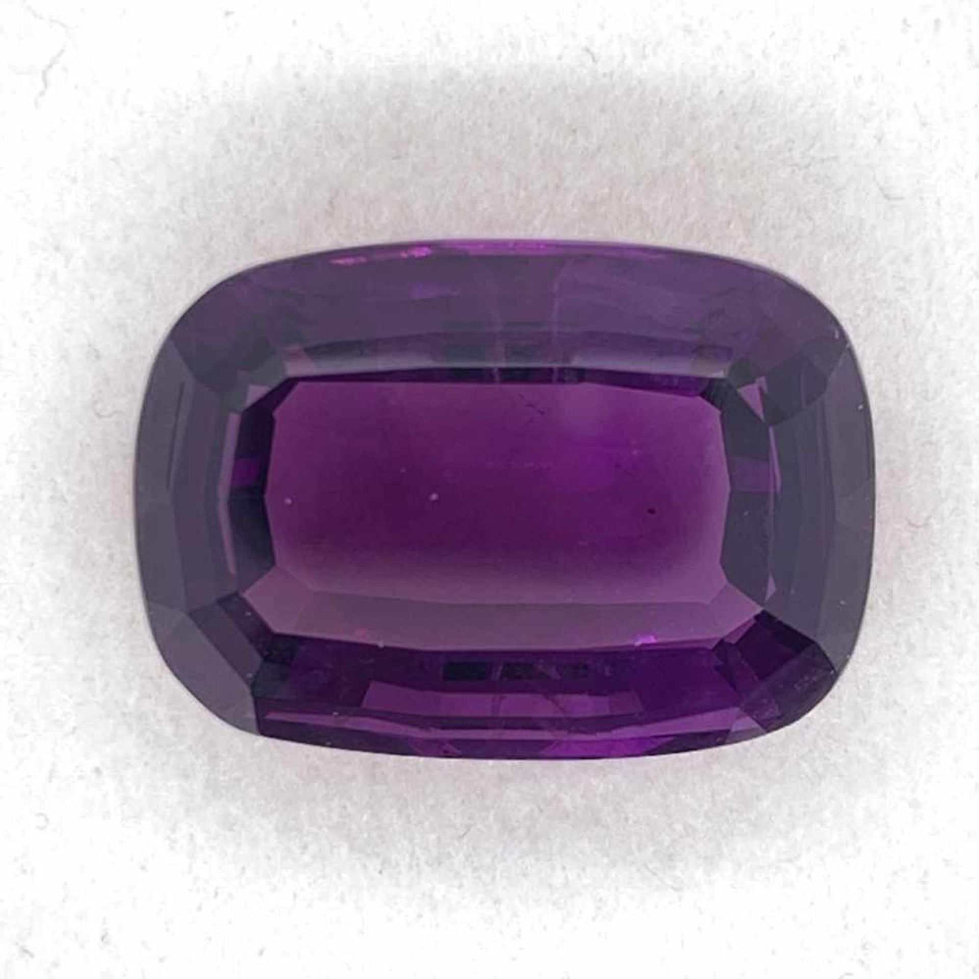 AmethystAmethyst 39,24 ct Achteck facettiert 25,18 x 17,67 h 12,48 €