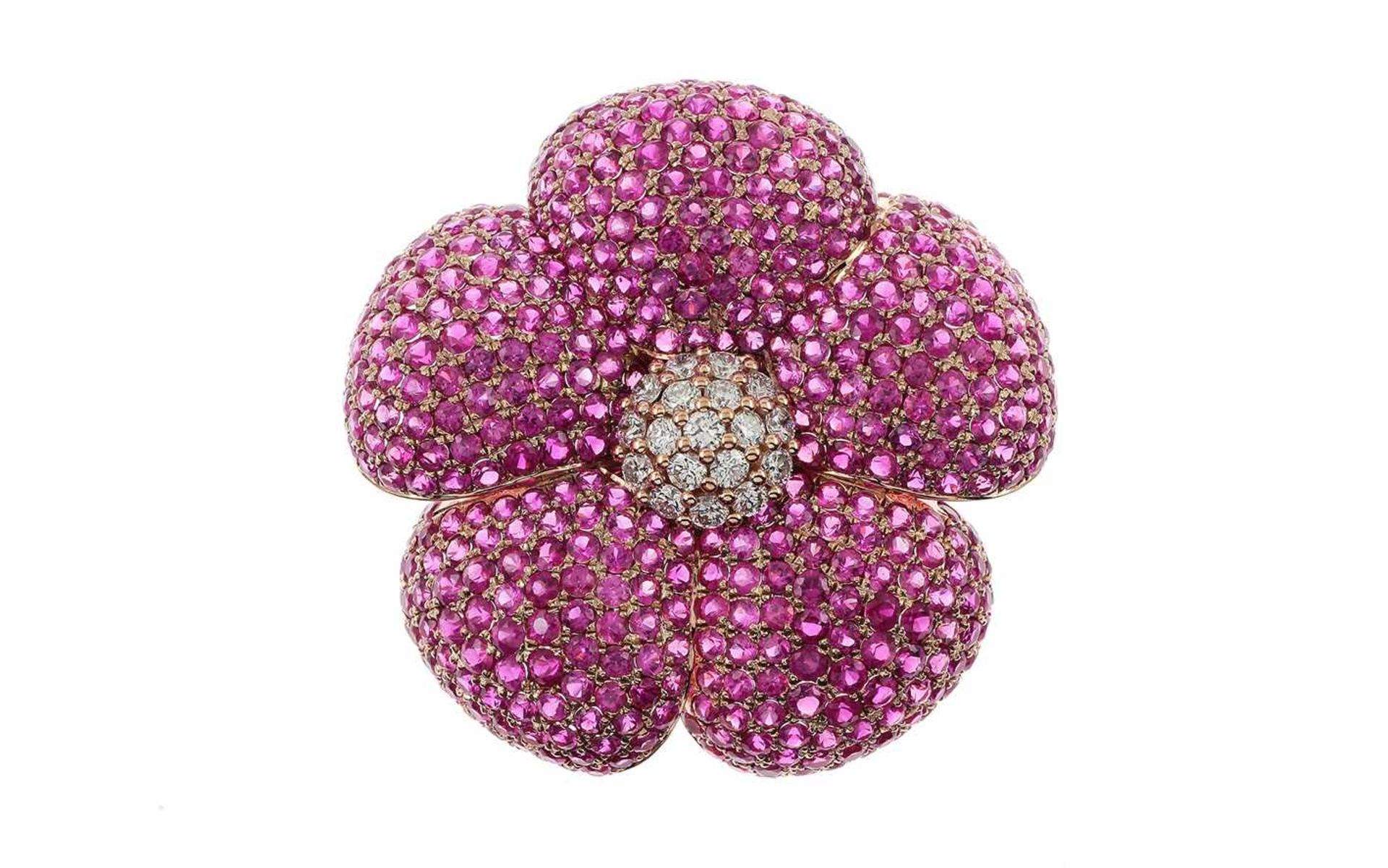 Anhänger/BroscheAnhänger/Brosche Blume 18K RG mit 0,84 ct weißen Diamanten F/vs-si und Saphiren pink