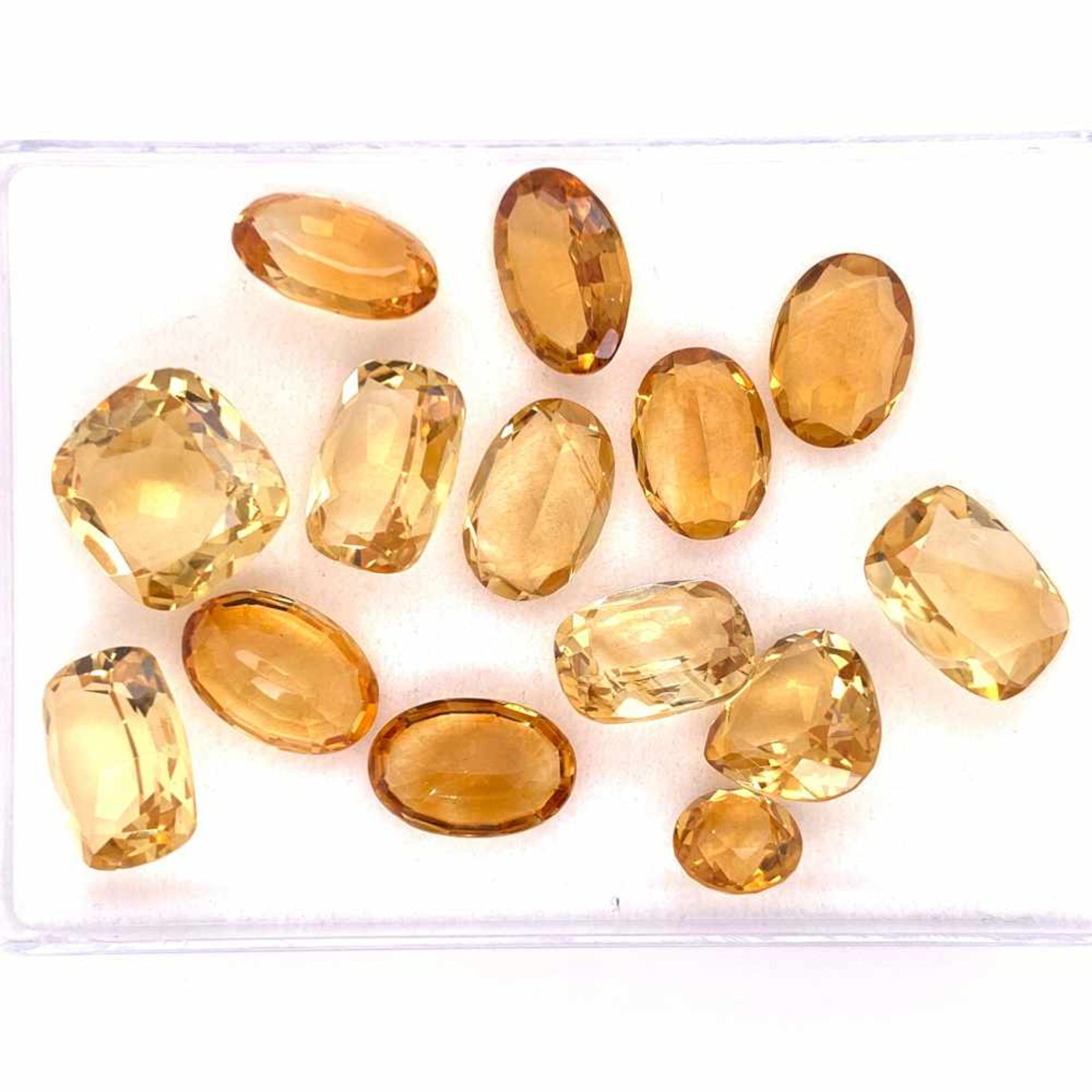 Citrin Lot. Citrine verschiedene Formen facettiert 87,75 ct 14 Stück