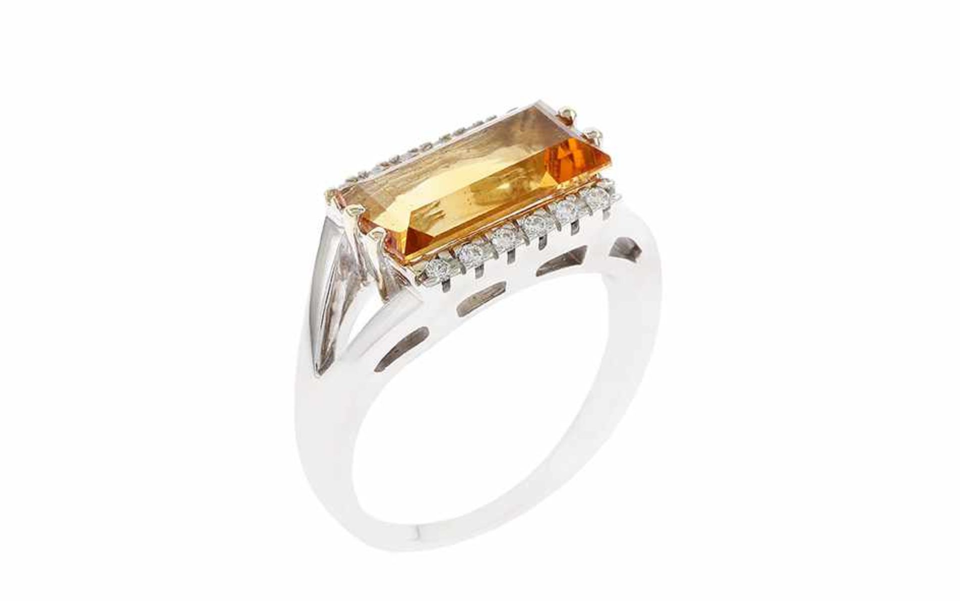 Citrin Ring 18K WG mit 0,08 Diamanten H/pi Brillantschliff und 2,50 ct. Citrin Baguette Schliff, RW: