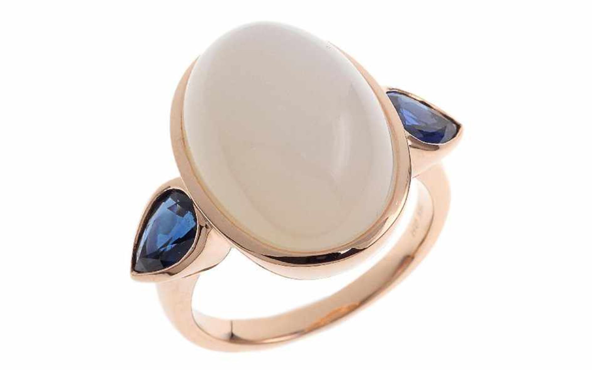 Mondstein Ring 18K RG mit 16,37 ct. Mondstein oval, cabochon und 1,54 ct. Saphire tropfen,