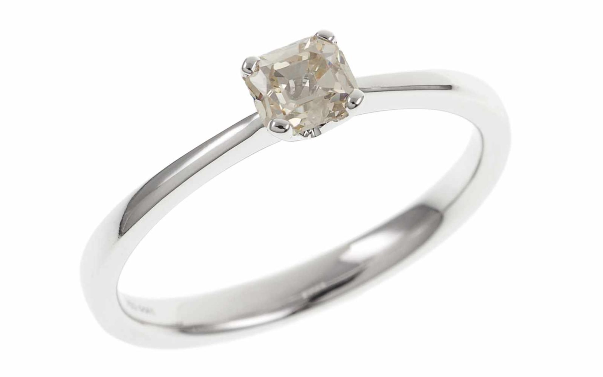 Ring mit Diamant 18K WG mit 0,34 ct. Diamant Bp2 Altschliff, Ringgröße 55, Höhe Ringkopf 5,00 mm,