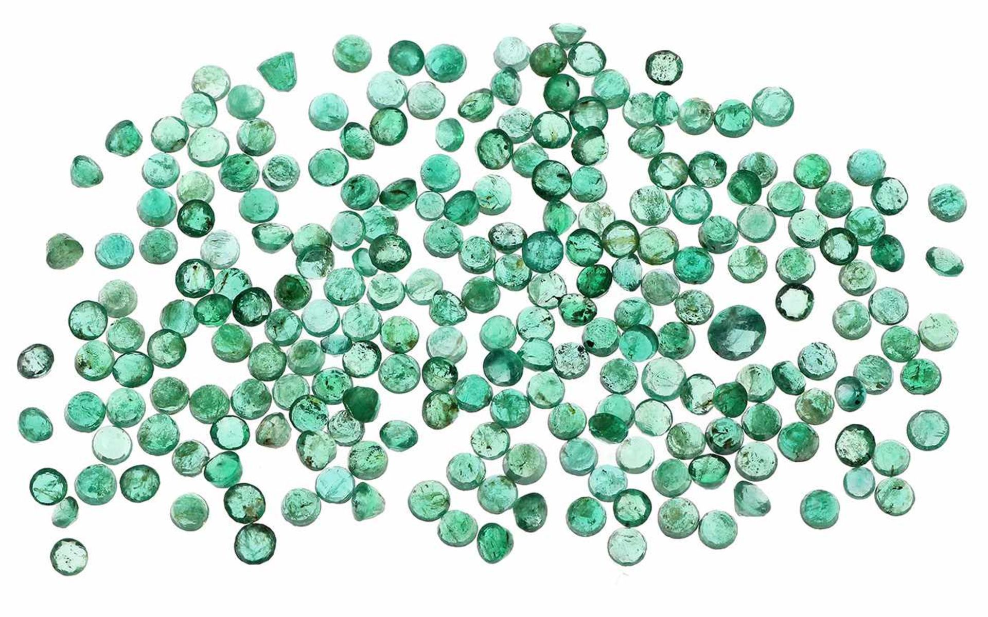 Lot. Smaragd11,72 ct. rund, verschiedene Größen, facettiert - Image 2 of 2