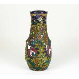 Amphora-Vase (1.H.20.Jh.)