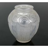Art Deco-Vase (André Hunebelle, um 1930)<