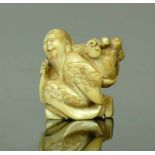 Netsuke (Japan, um 1900)