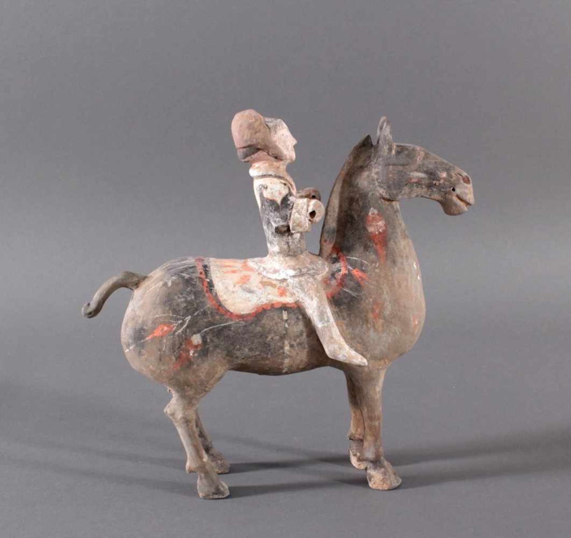 China Han-Dynastie, Pferd mit Reiter aus gebranntem Ton - Image 3 of 9