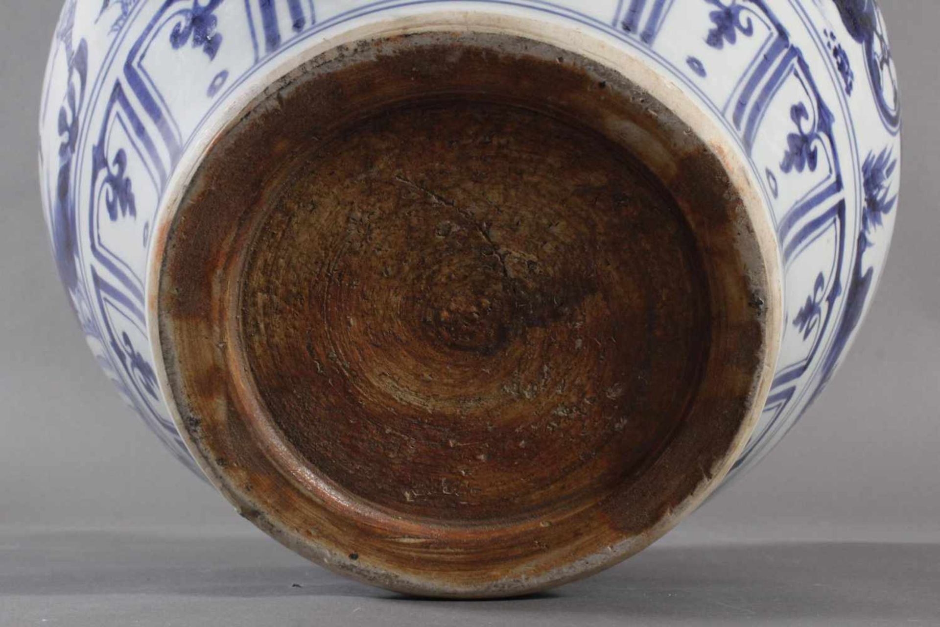Große Porzellanvase China, wohl 19. Jahrhundert< - Image 6 of 6