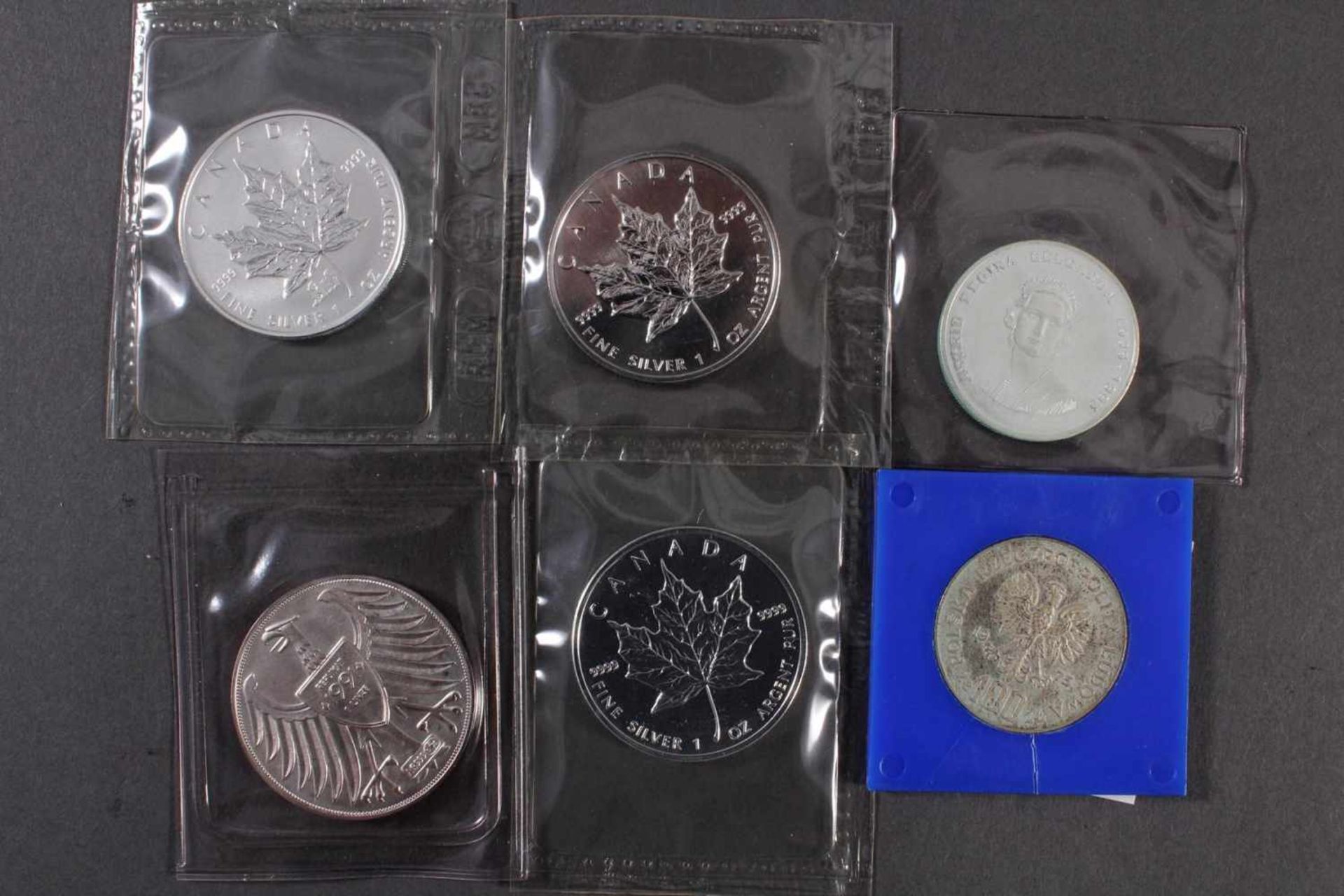 Silbermünzen und Medaillen< - Bild 3 aus 3