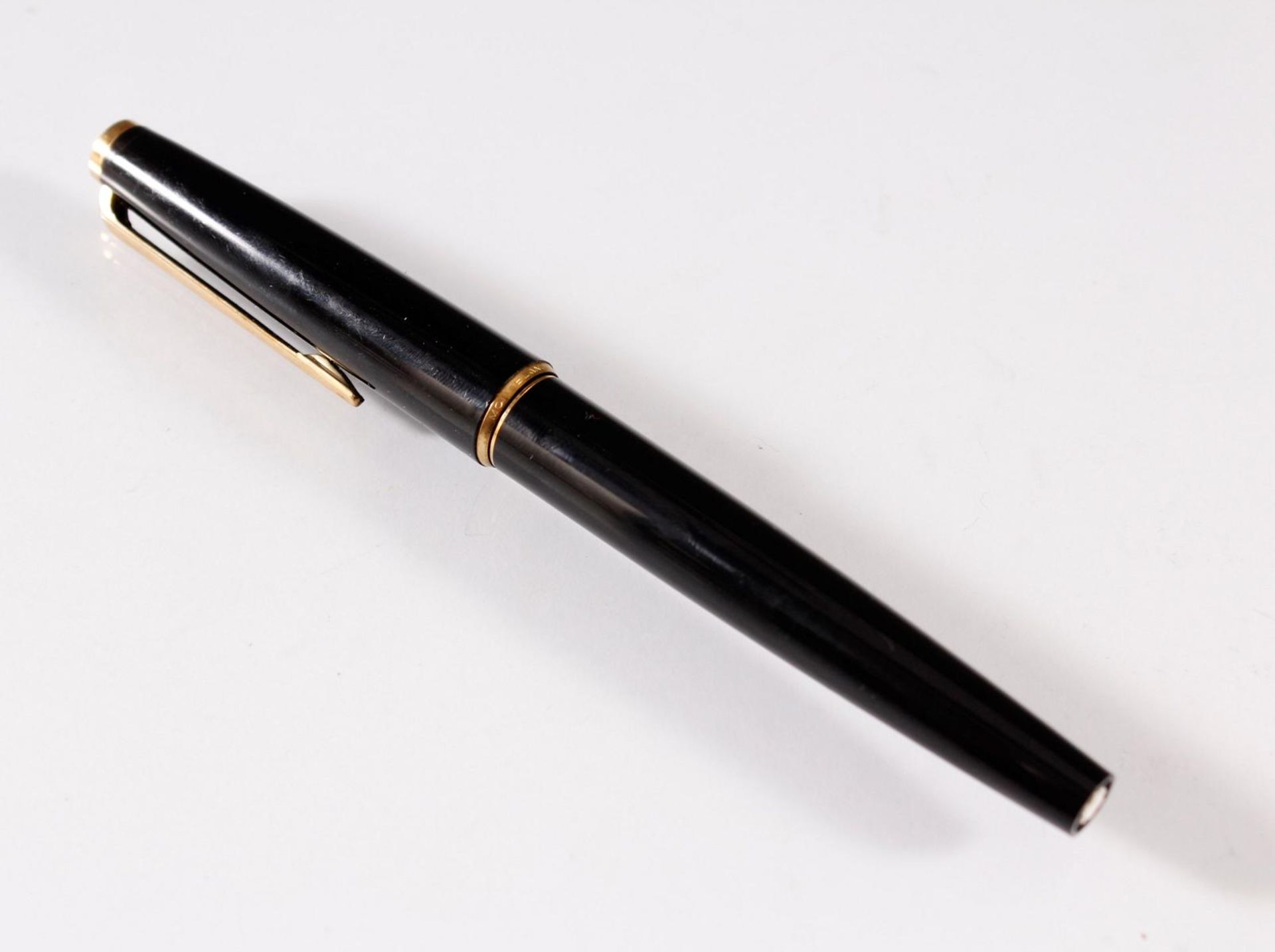 Montblanc Füller mit Goldfeder< - Bild 2 aus 4