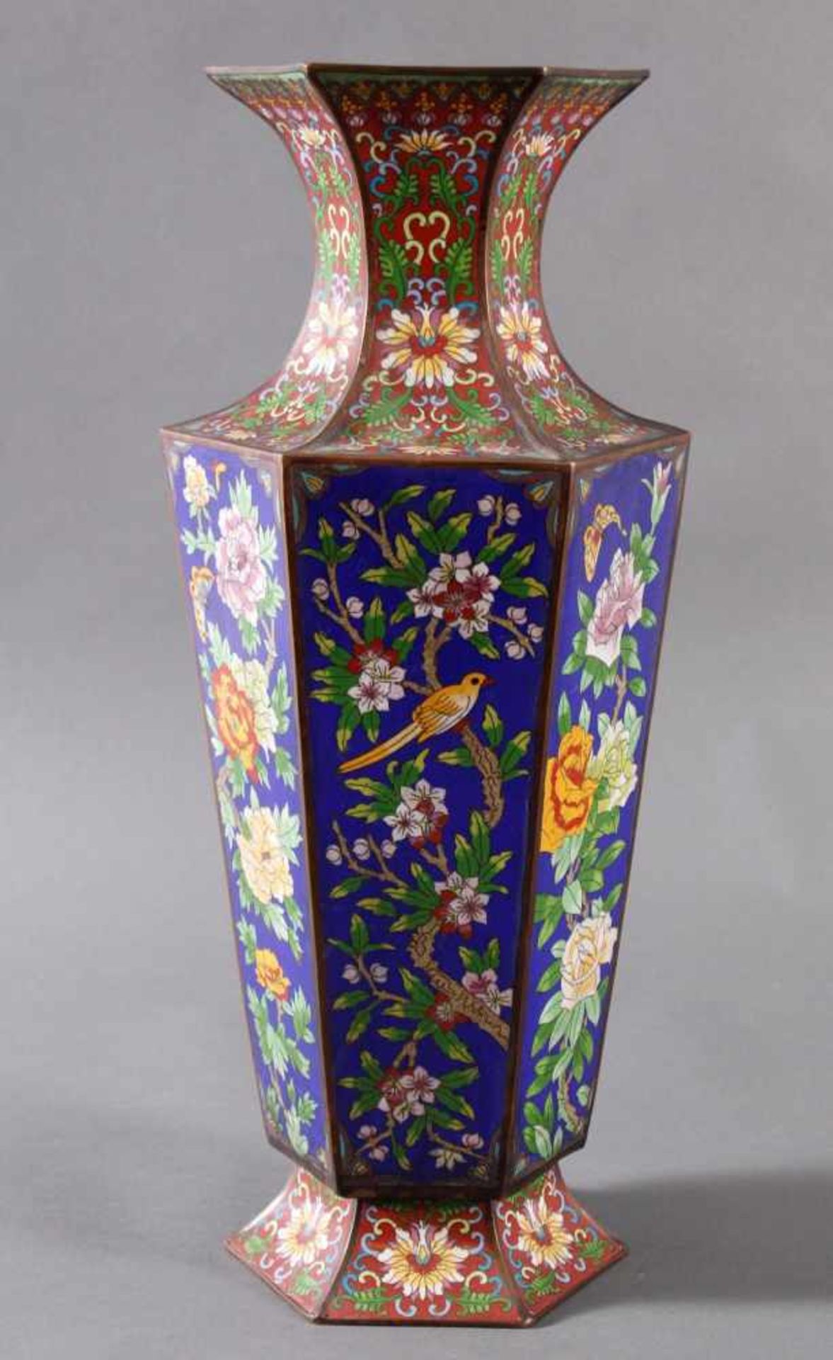 Cloisonné Vase, China um 1880