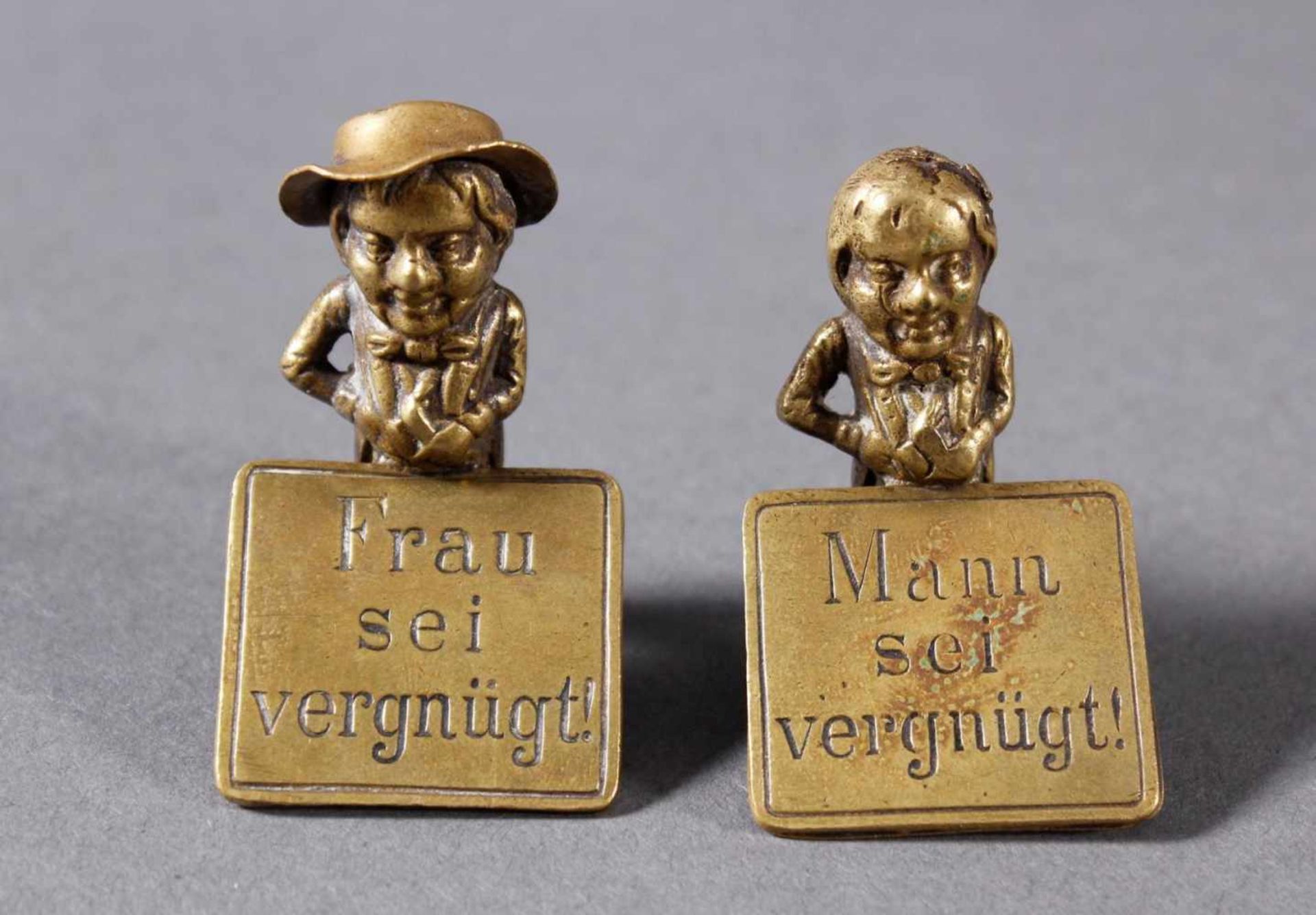 2 Tisch-Bronzeaufsteller, Deutsch, um 1900