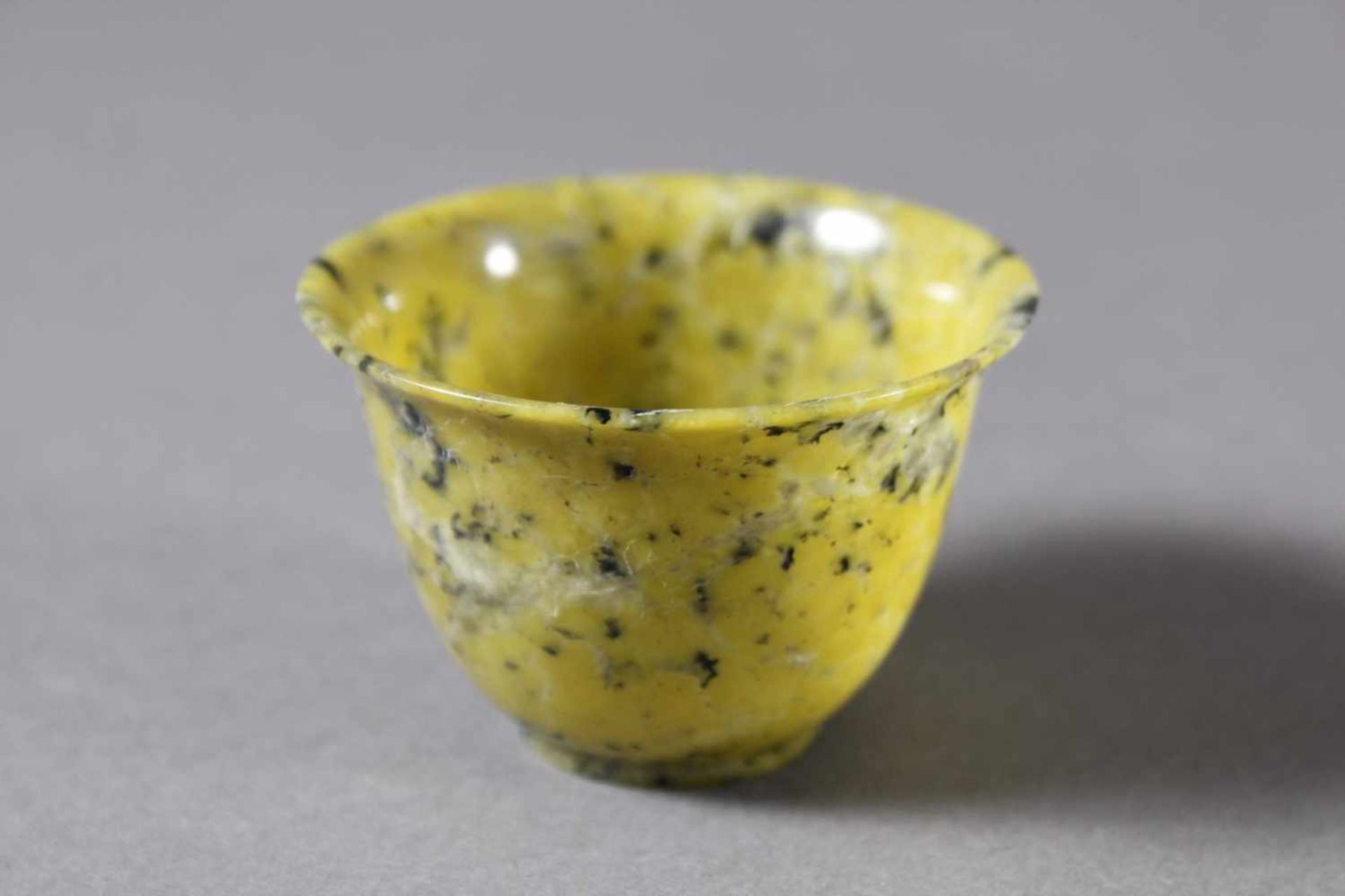 Jade Kumme, China, wohl um 1900 - Image 2 of 3