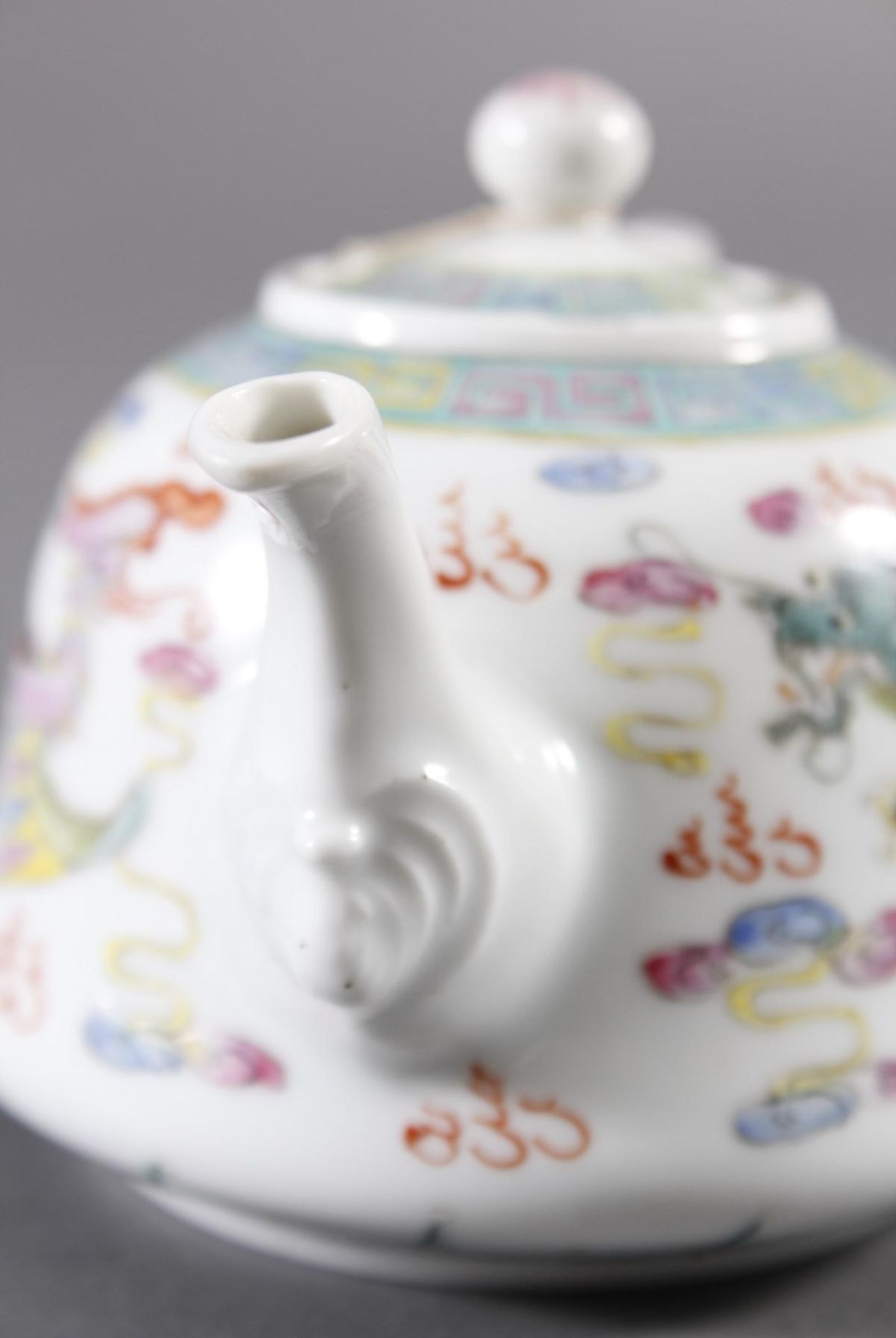 Porzellan Teekanne, China um 1900 - Bild 3 aus 8