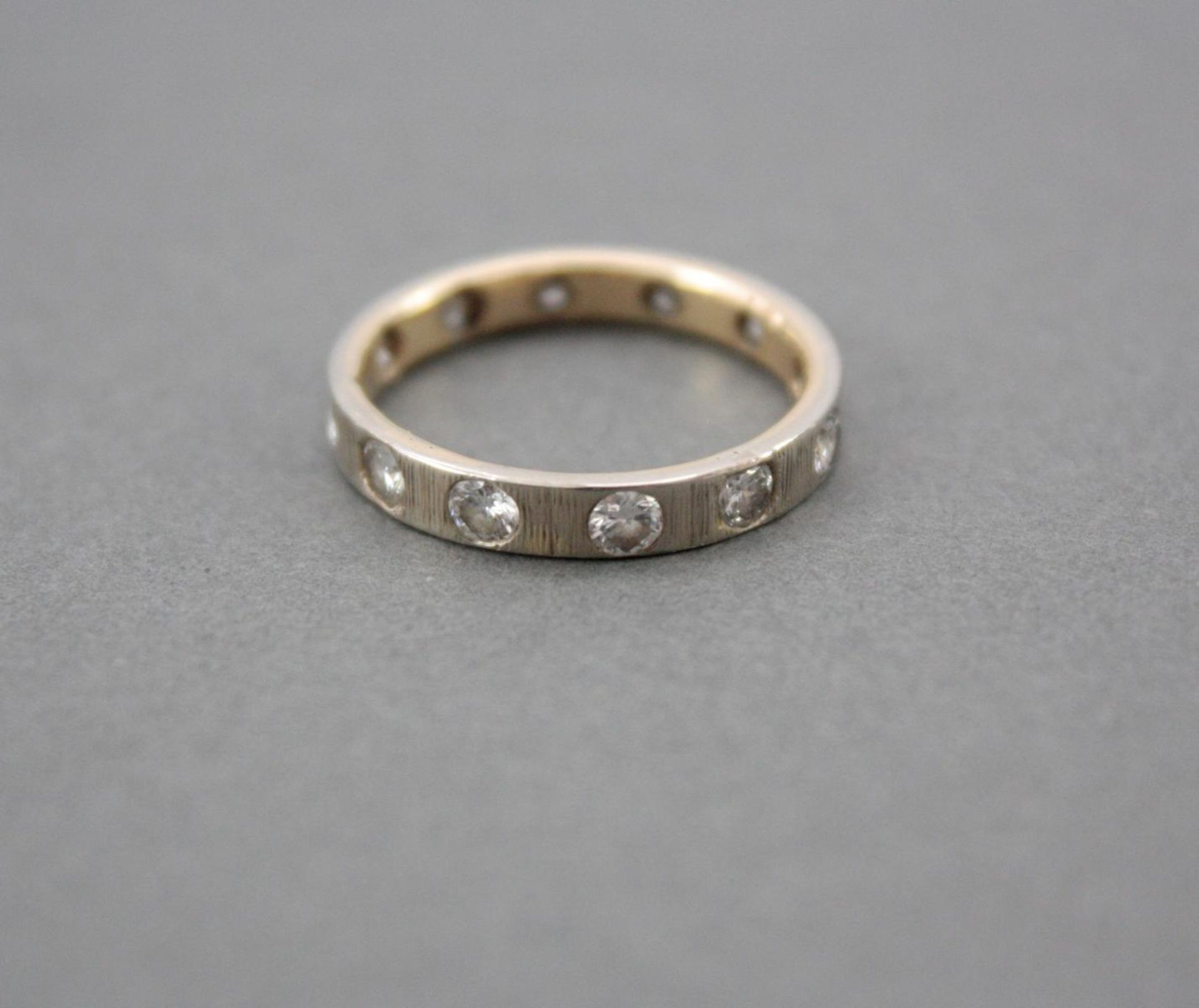 Memory-Ring 14 Karat Gelbgold mit Diamanten