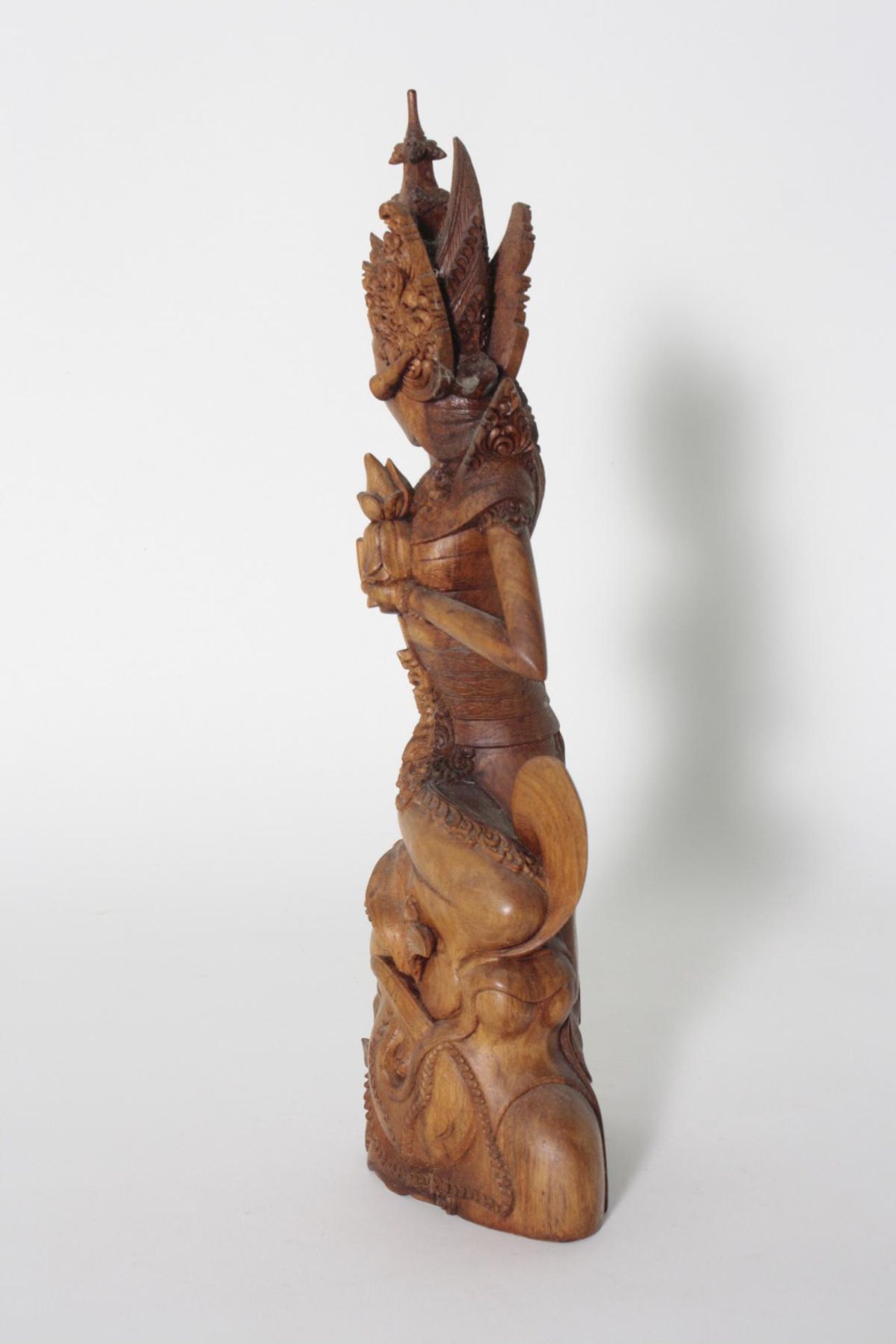 Holzskulptur, "Dewi Sri, die Reisgöttin", Indonesien, 2. Hälfte 20. Jahrhundert - Bild 4 aus 5