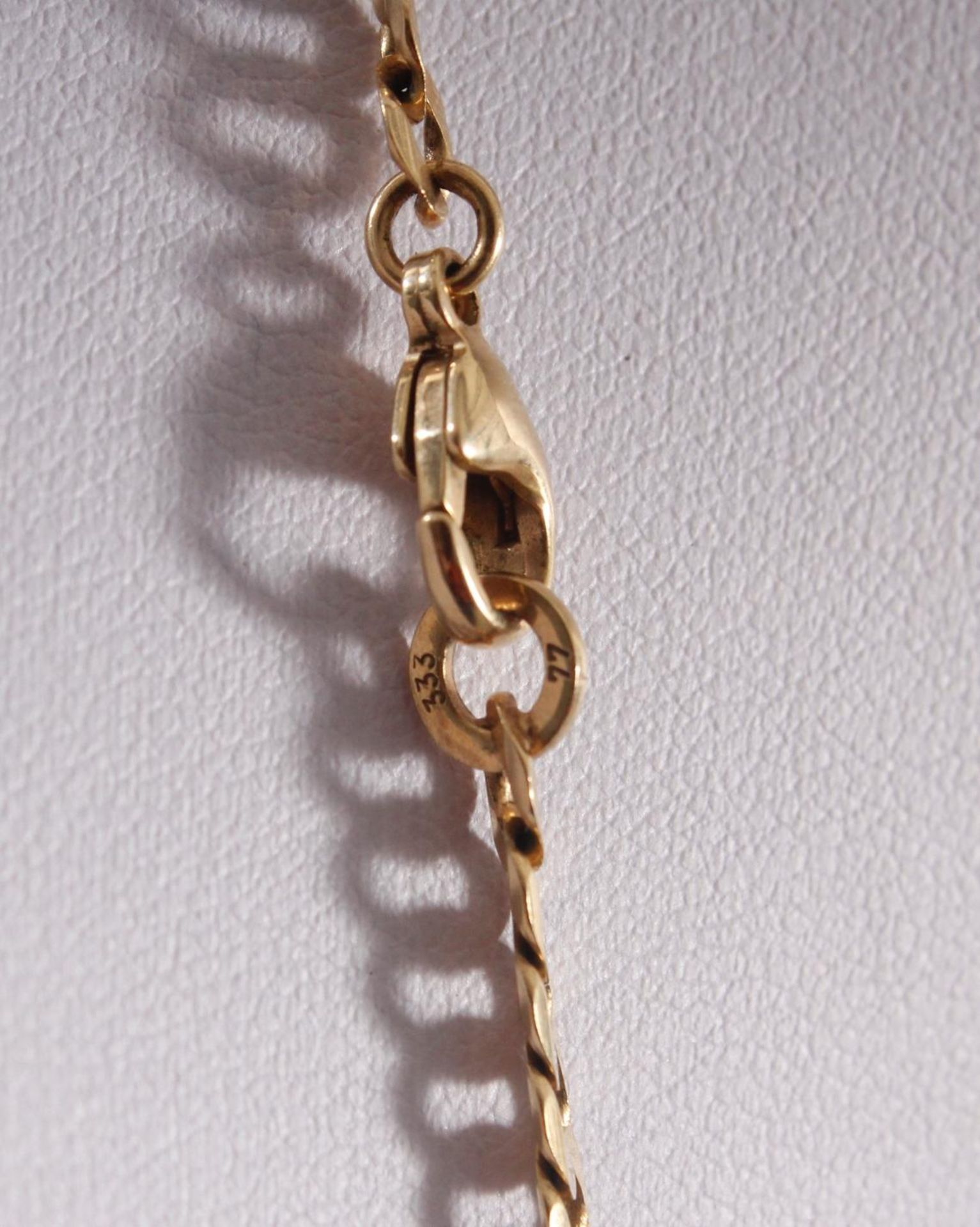 Halskette aus 8 Karat Gelbgold - Bild 3 aus 3