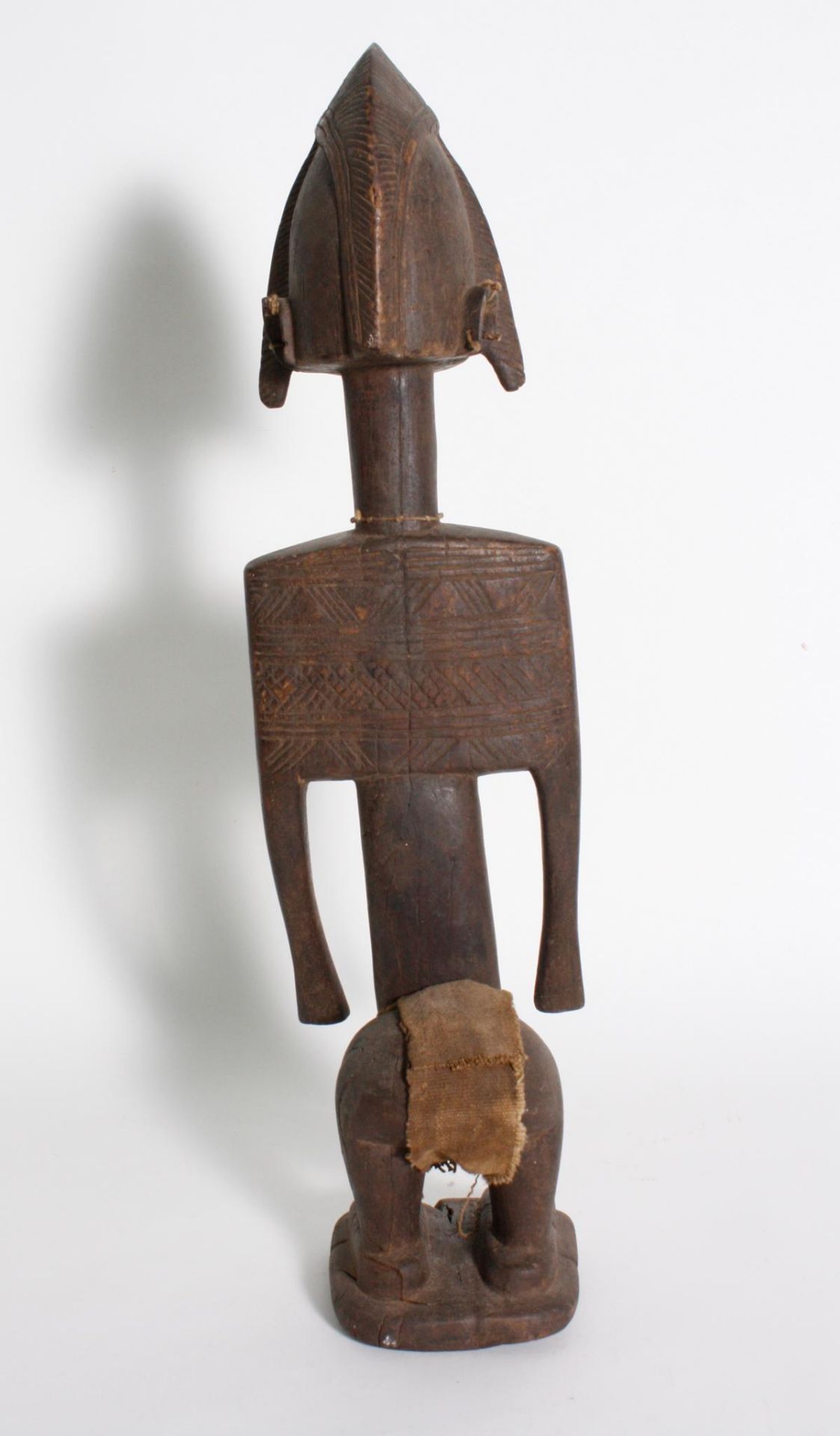 Stehende, weibliche Figur, ‘Nyeleni’, Bambara (oder Bamana), Mali, 1. Hälfte 20. Jh.Schweres Holz, - Bild 2 aus 8