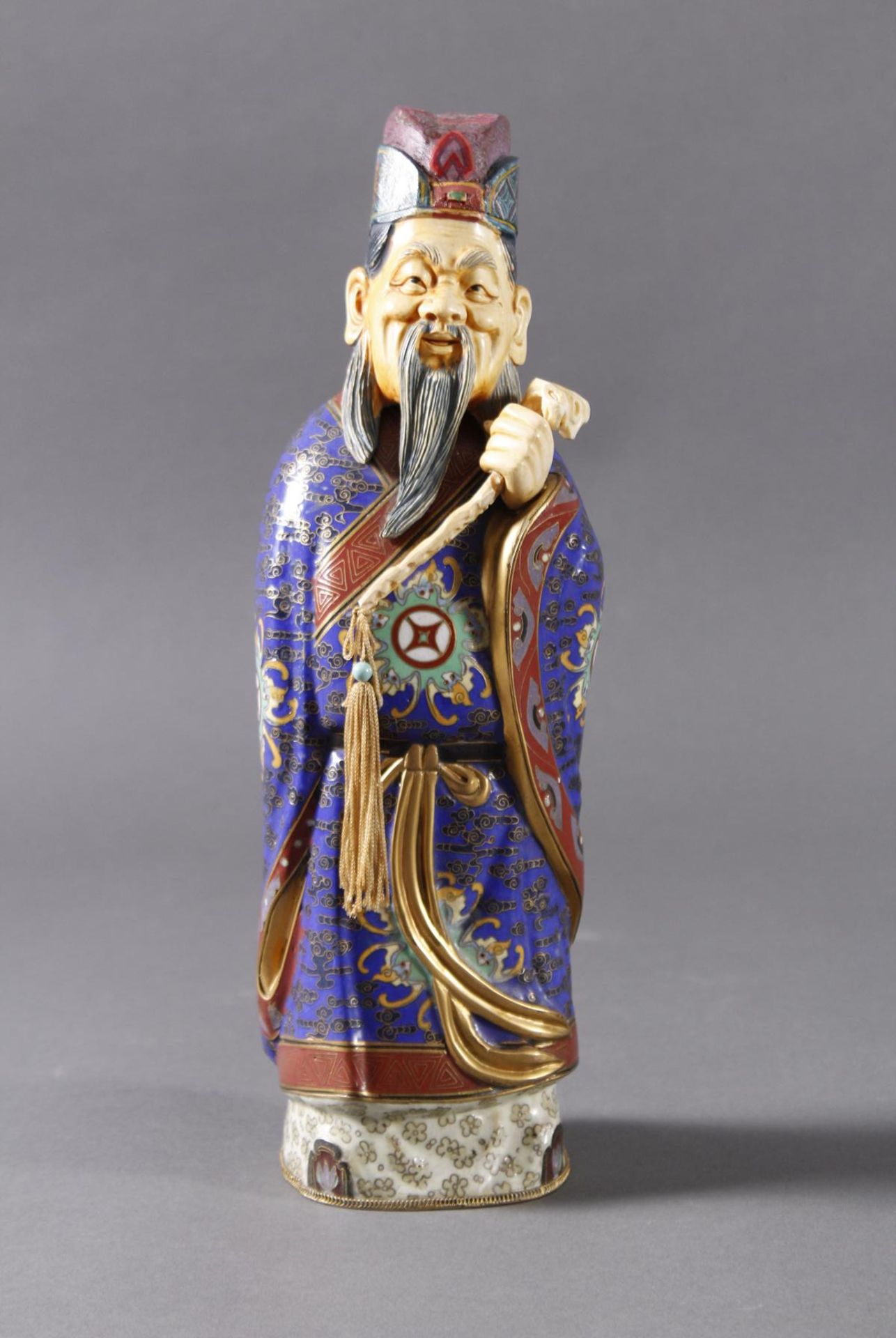 Cloisonné Figur, Hochherrschaftlicher Hofbeamter, China, wohl Republik PeriodeKupfer vergoldet,