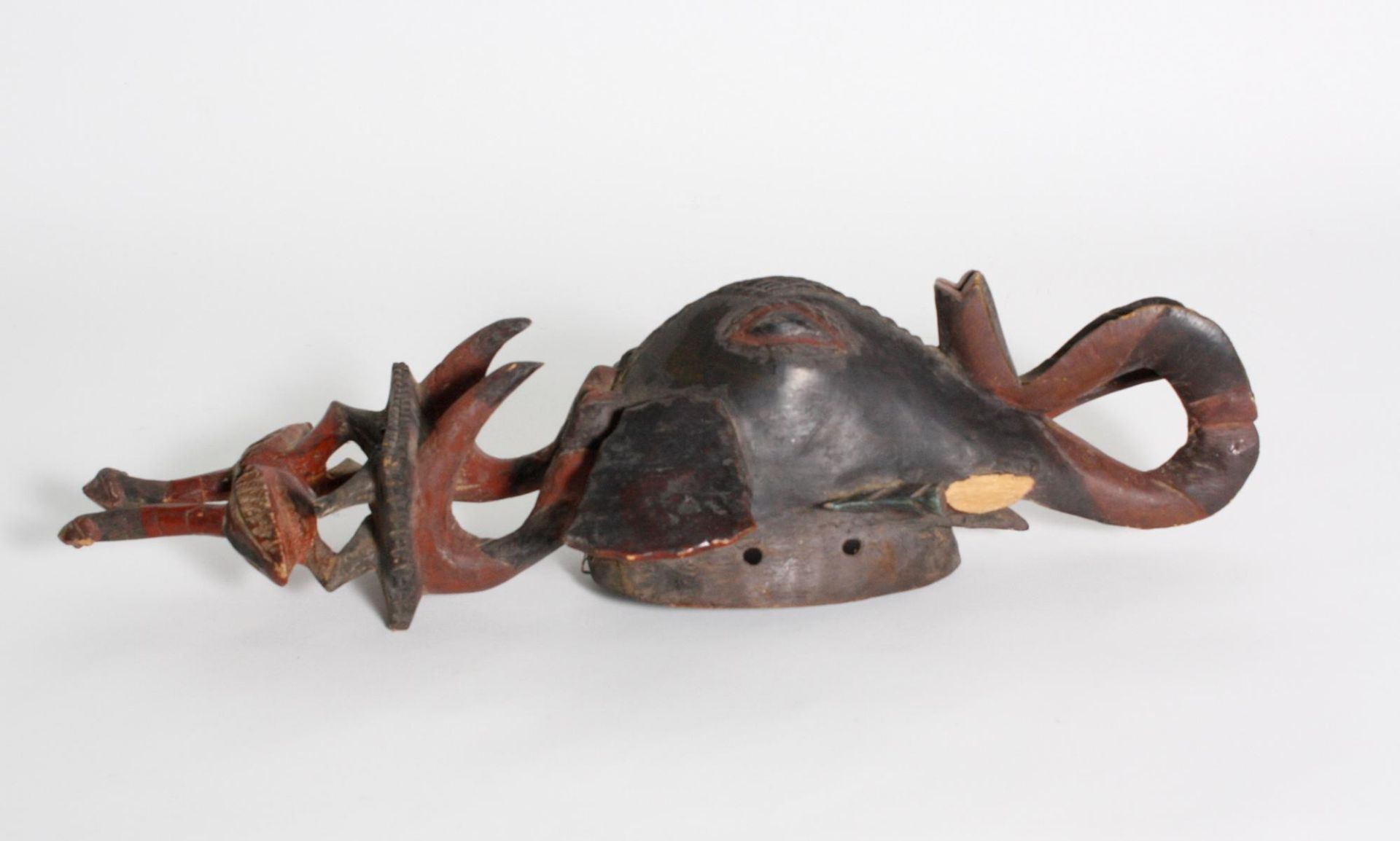 Maske, Baule, Elfenbeinküste, 1, Hälfte 20. Jh.Holz geschnitzt, in Form eines Elefanten Kopfes mit - Bild 4 aus 5