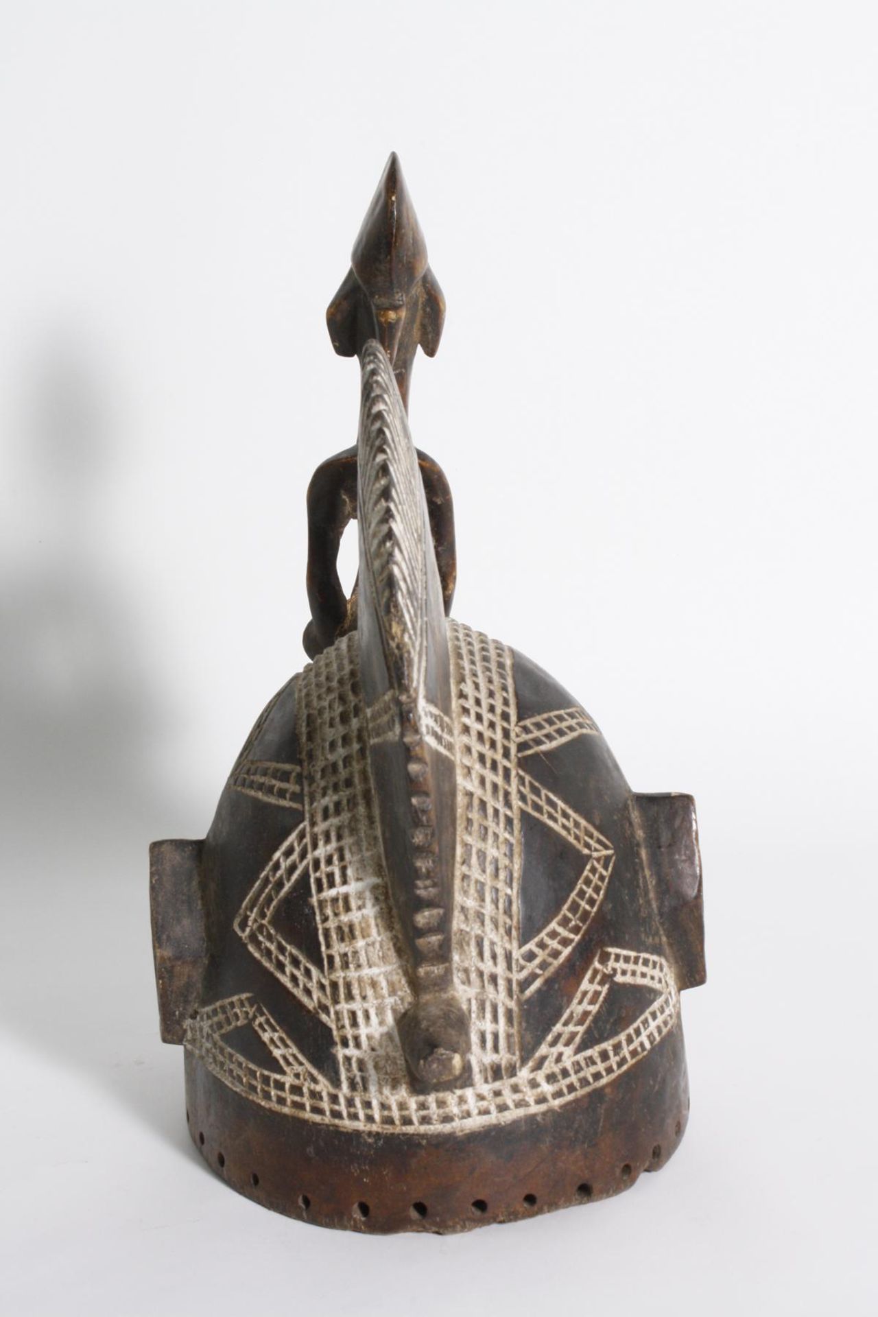 Figürliche Helmmaske "deguele", Senufo, Elfenbeinküste, 1. Hälfte 20. Jh.Holz geschnitzt, braune - Bild 4 aus 6