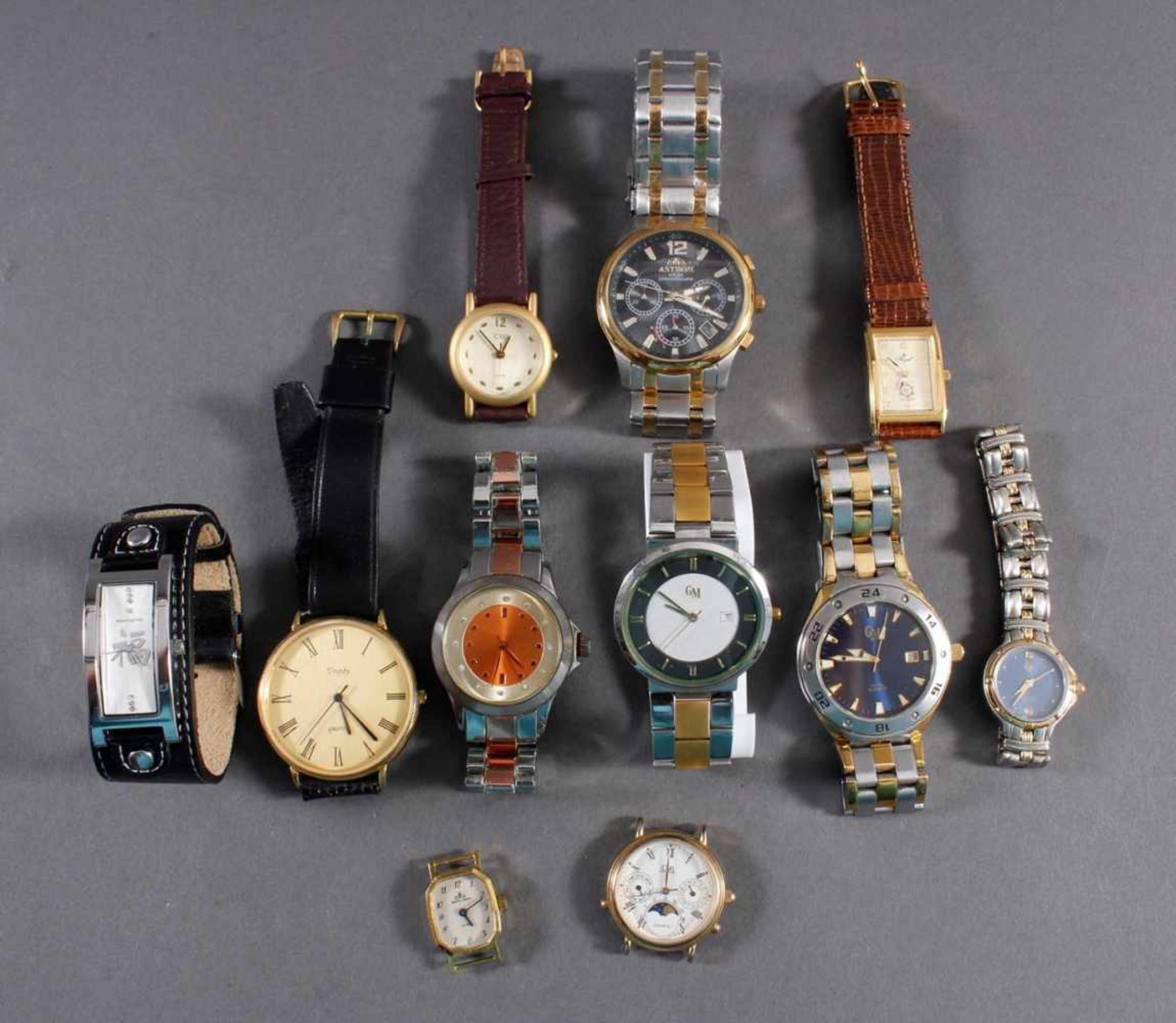 Konvolut Armbanduhren10 Stück, unterschiedliche Hersteller, Funktionen nicht geprüft