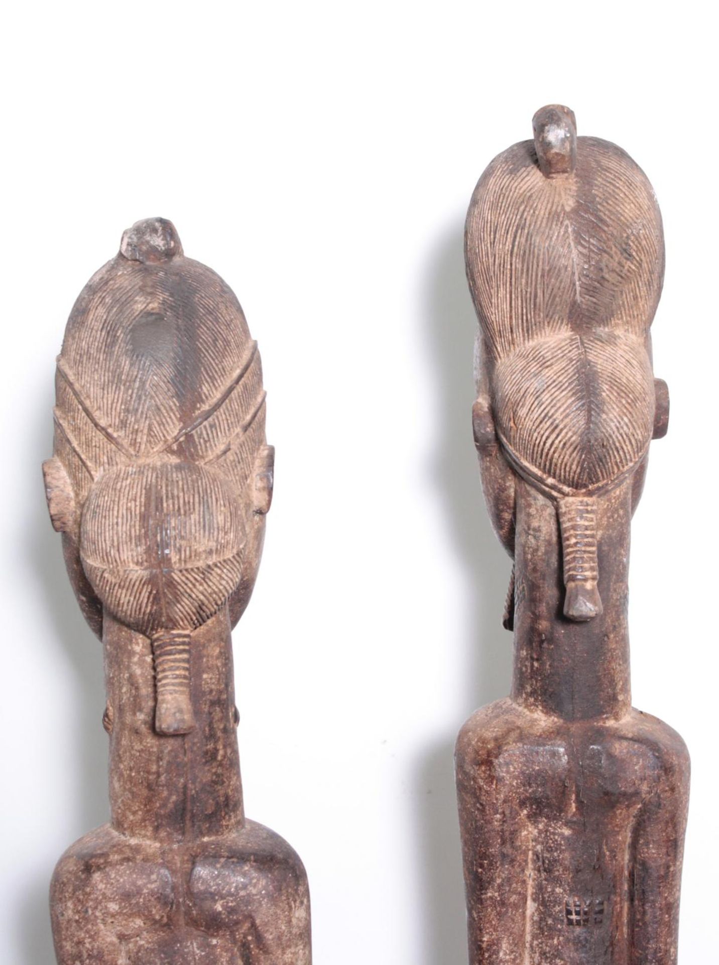 Figure-Paar, Blolo Bian und Blolo Bla, Baule, Elfenbeinküste. 1. Hälfte 20. Jh.Holz aus einem - Bild 10 aus 14