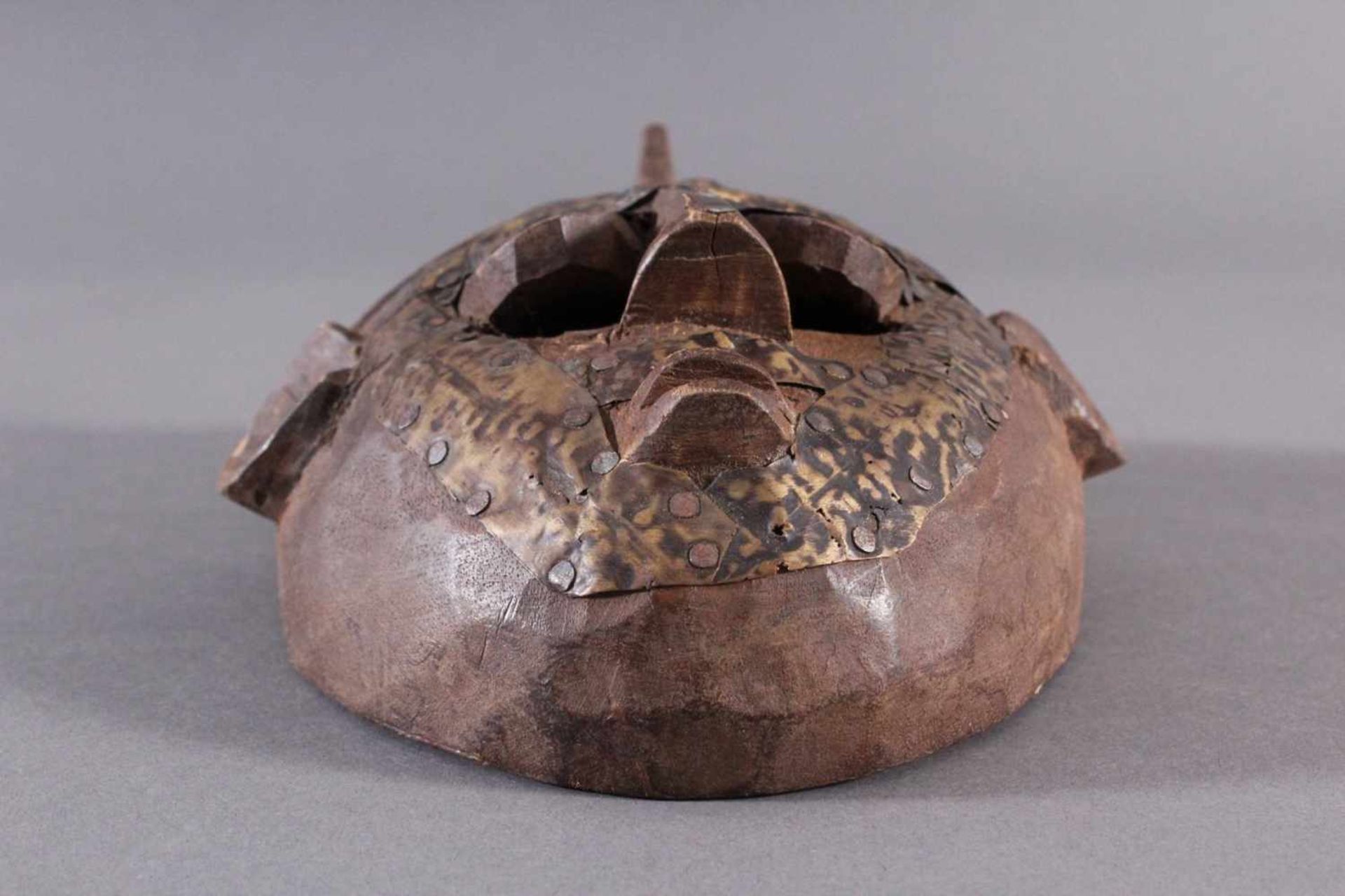 Antike Maske, Marka, Mali 1.Hälfte 19. Jh.Holz geschnitzt, Gesicht stzellenweise mit Messing-Blech - Bild 2 aus 6