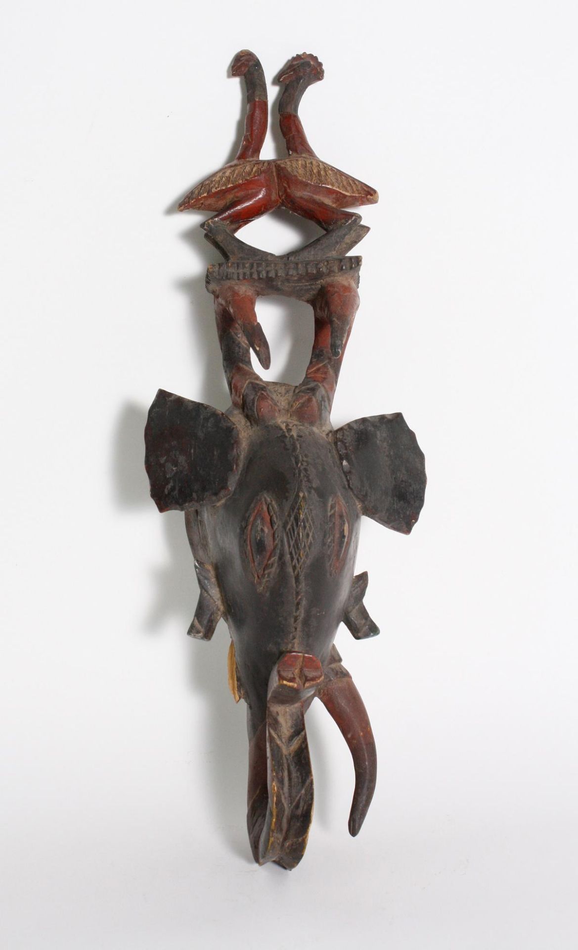 Maske, Baule, Elfenbeinküste, 1, Hälfte 20. Jh.Holz geschnitzt, in Form eines Elefanten Kopfes mit