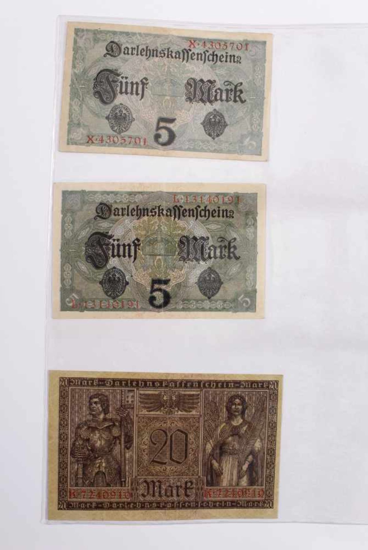 Kleine Sammlung GeldscheineÜber 130 Scheine in unterschiedlicher Erhaltung. Darunter: Deutsches - Image 6 of 21
